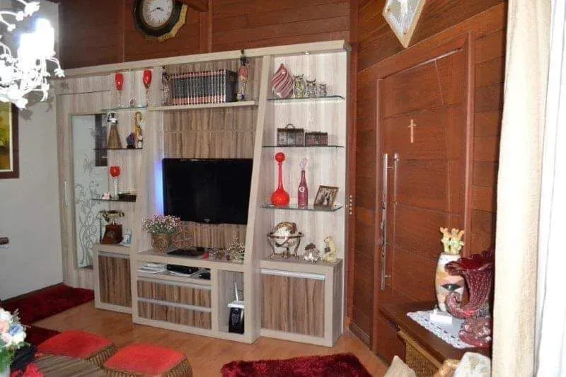 Sobrado com Sala Comercial no Bairro Cordeiros - Itajaí