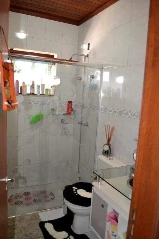 Sobrado com Sala Comercial no Bairro Cordeiros - Itajaí