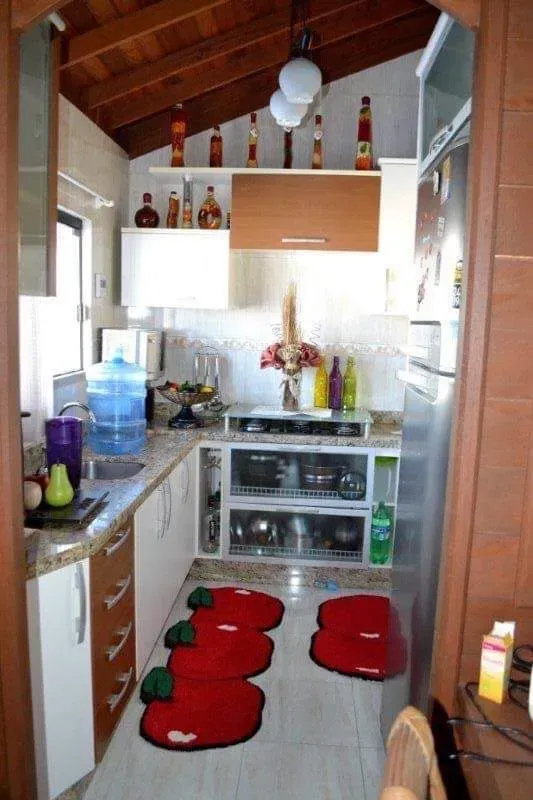 Sobrado com Sala Comercial no Bairro Cordeiros - Itajaí