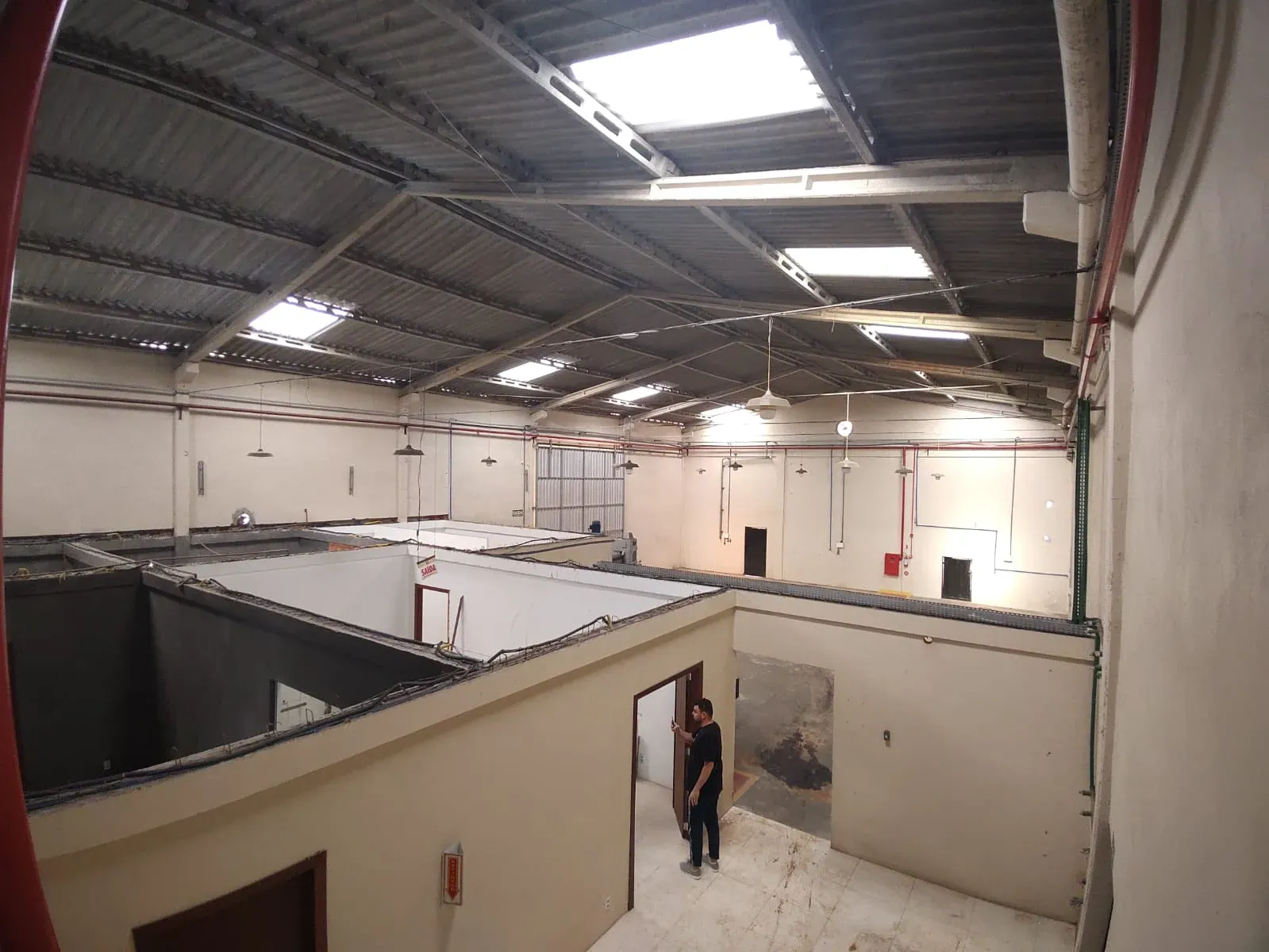 Terreno de 4.500m² com galpão, de frente para Rod. Antônio Heil -  Itajaí/SC