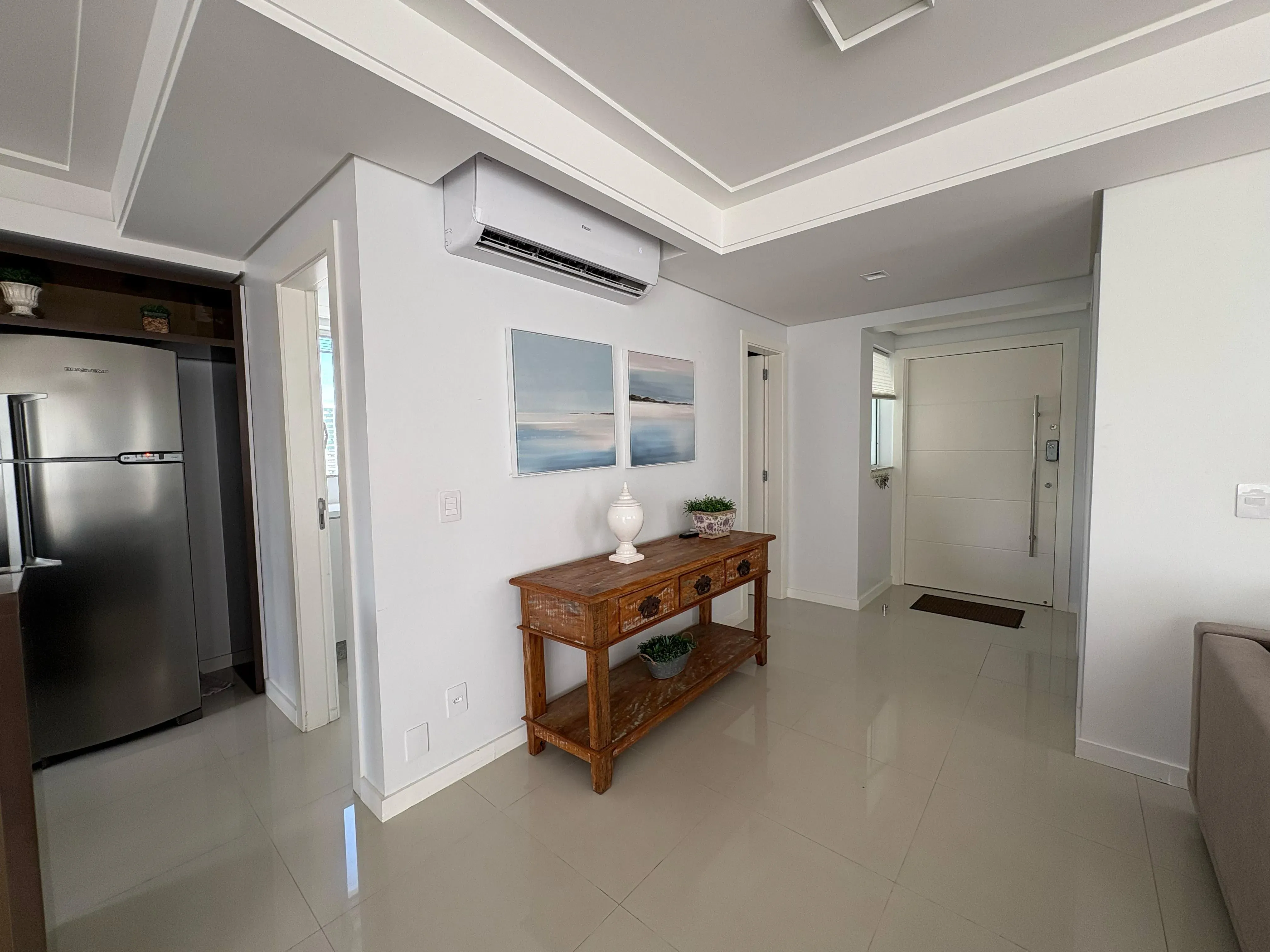 Cobertura Duplex com 5 dormitórios sendo 3 suites e 3 vagas no Centro de Balneário Camboriú - Foto 9 de 38