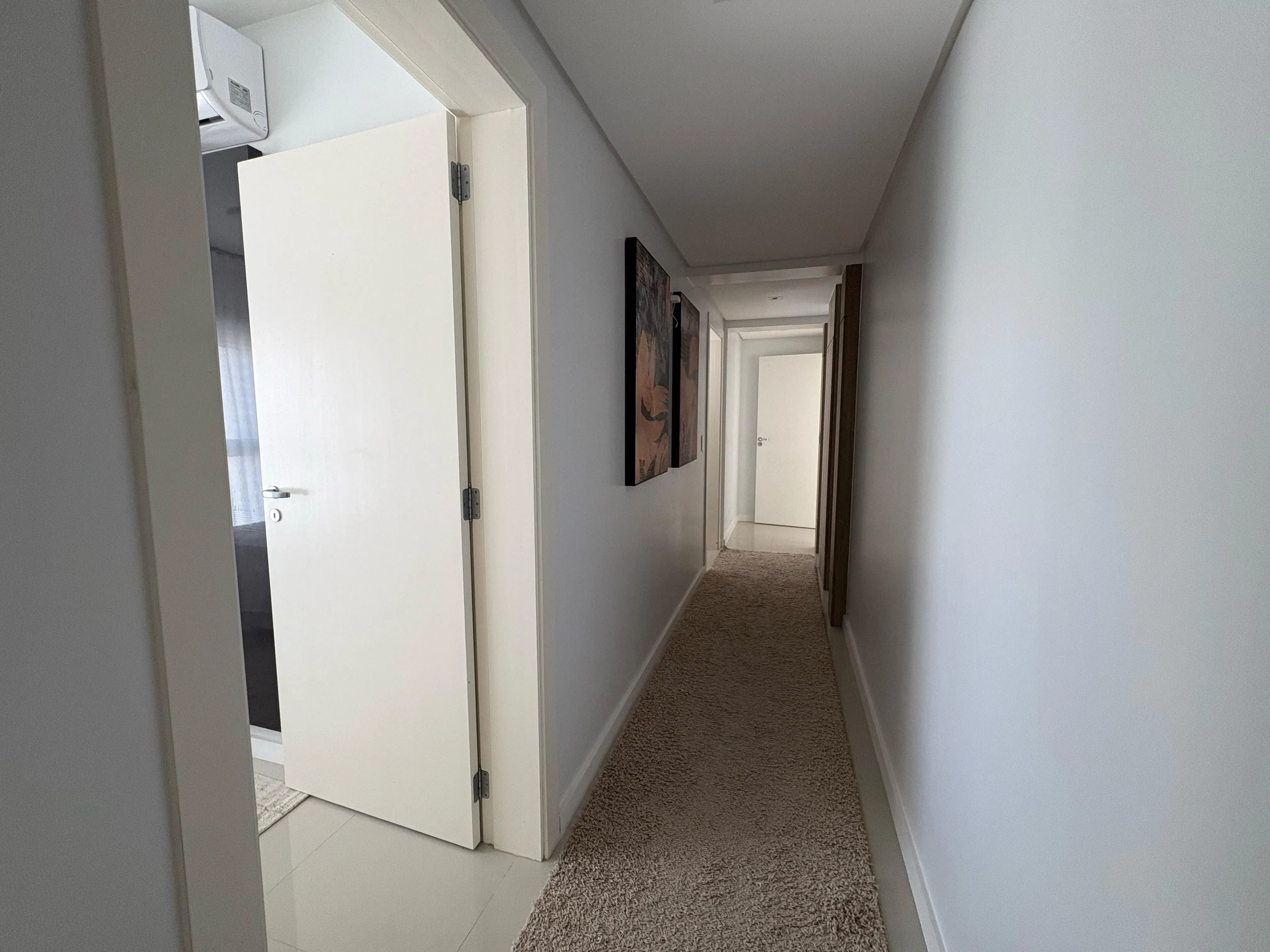 Cobertura Duplex com 5 dormitórios sendo 3 suites e 3 vagas no Centro de Balneário Camboriú - Foto 28 de 38