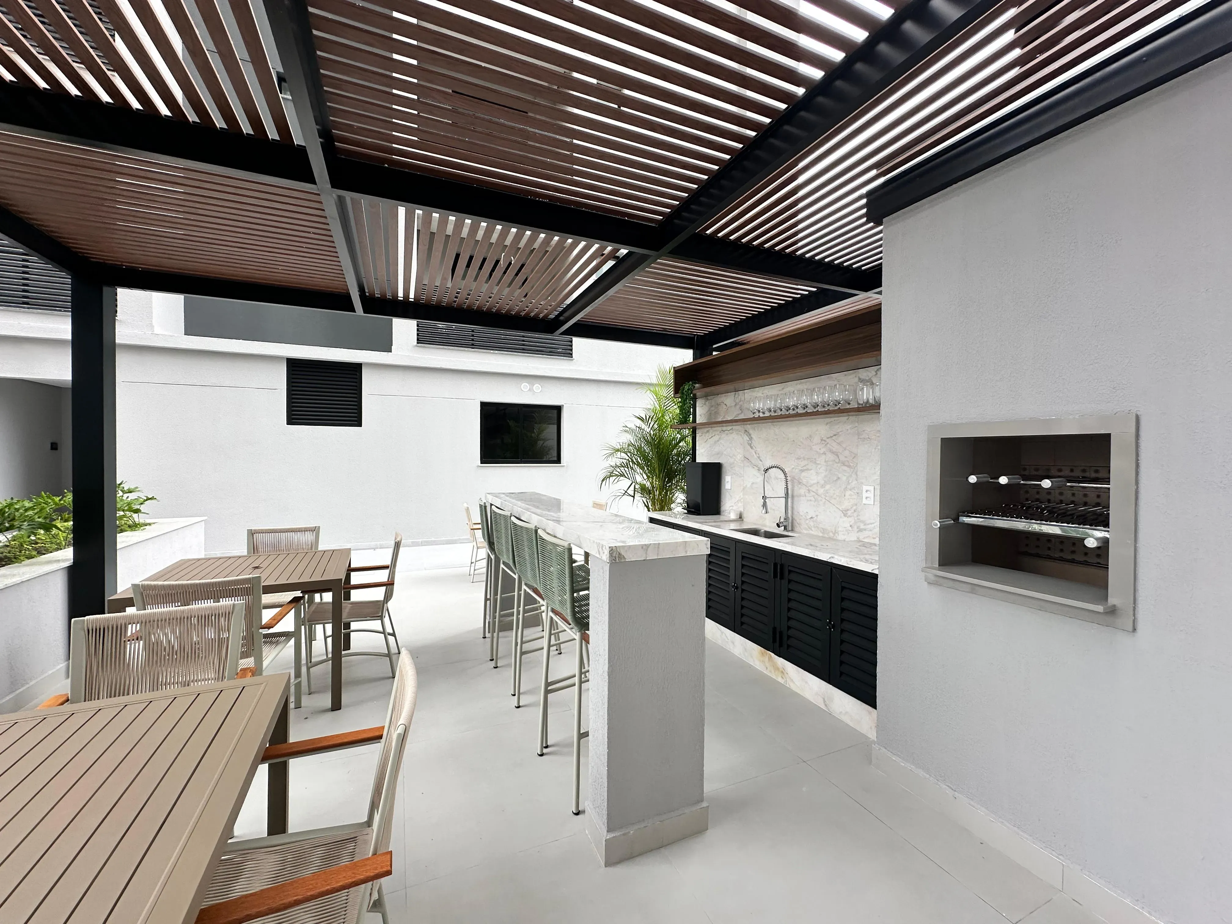 Apartamento com 107m² 3 Quartos 1 Suíte na Praia Brava - Foto 24 de 40