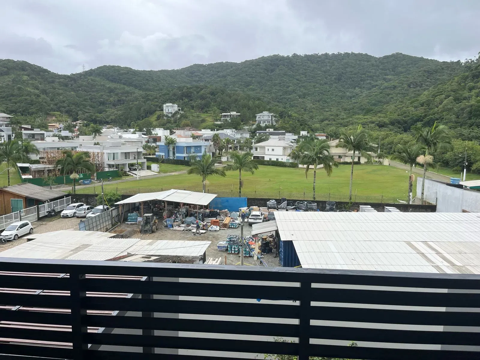 Apartamento com 107m² 3 Quartos 1 Suíte na Praia Brava - Foto 6 de 40