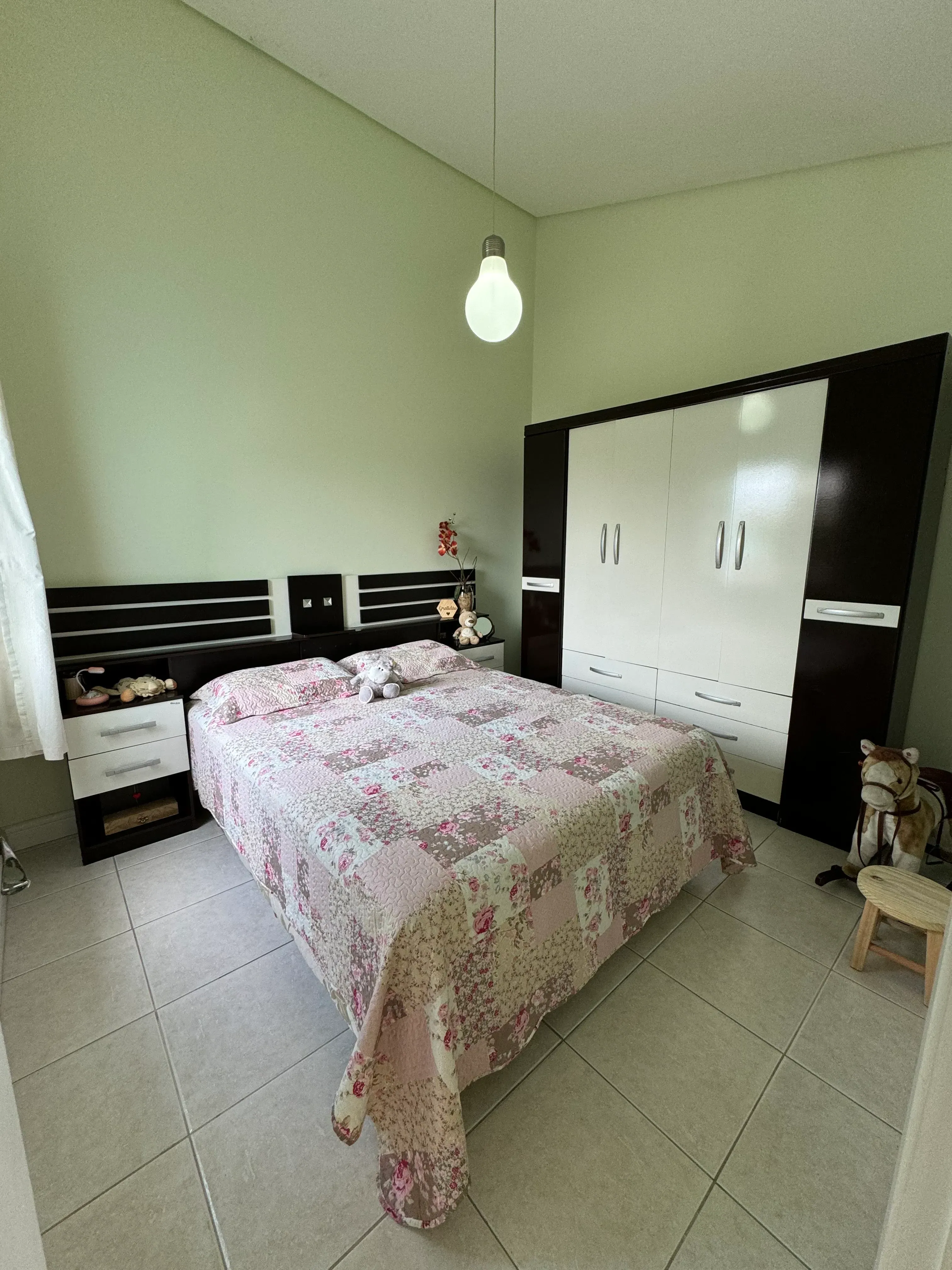 Casa com 2 dormitórios sendo 1 suite e 1 vaga de garagem no bairro São Vicente em Itajaí