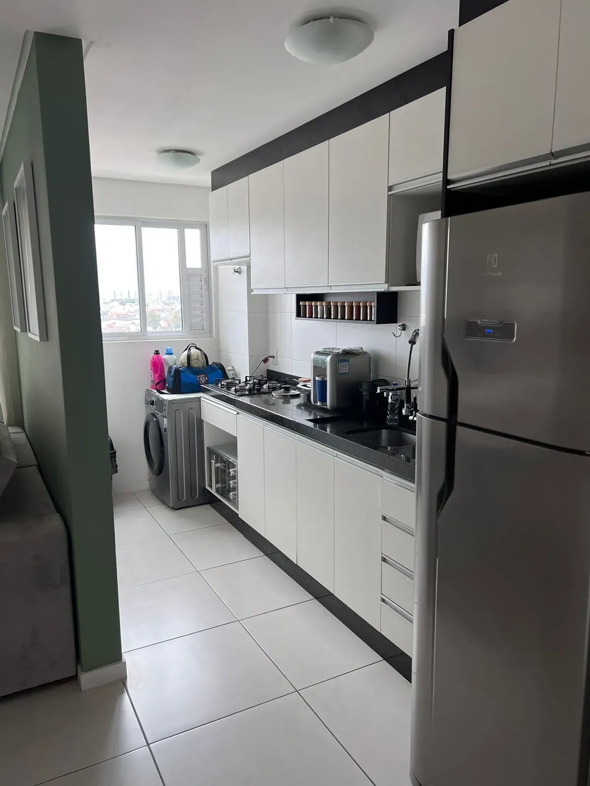 Apartamento com 2 dormitórios sendo 1 suíte no Bairro Cordeiros parte alta em Itajaí