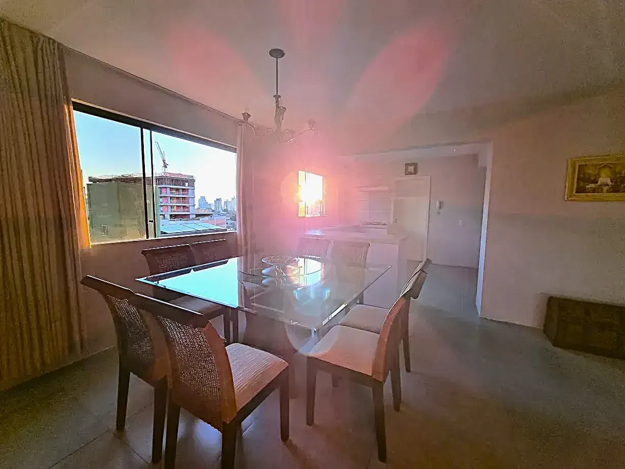 Apartamento com 4 dormitórios sendo 1 suíte e 1 vaga no Centro de Itajaí