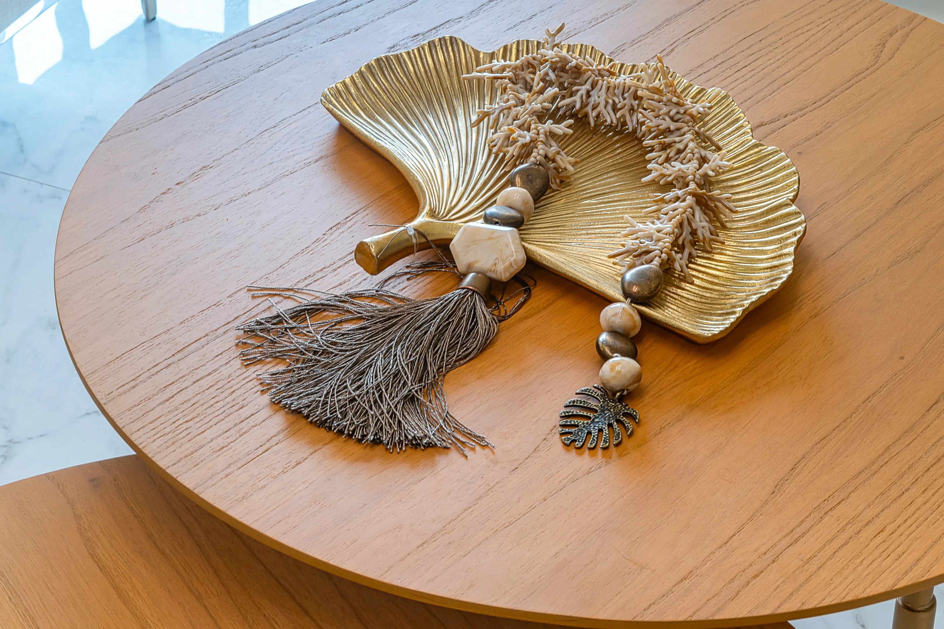 Apartamento com 3 dormitórios sendo 2 suítes e 2 vagas de garagem em Bombinhas/SC