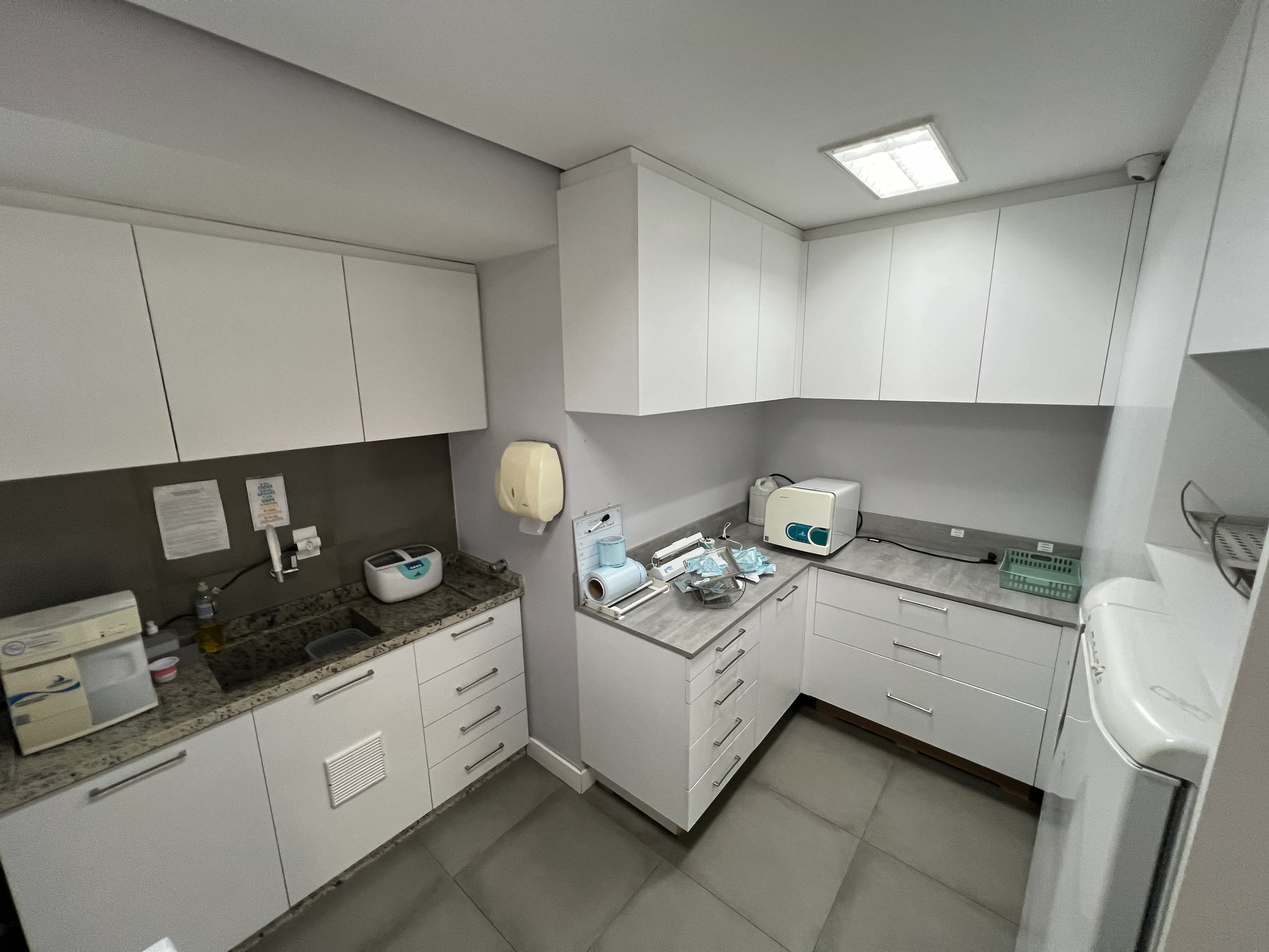 O Preço Baixou Comercial com 55m² no Centro em Balneário Camboriú - Foto 8 de 11