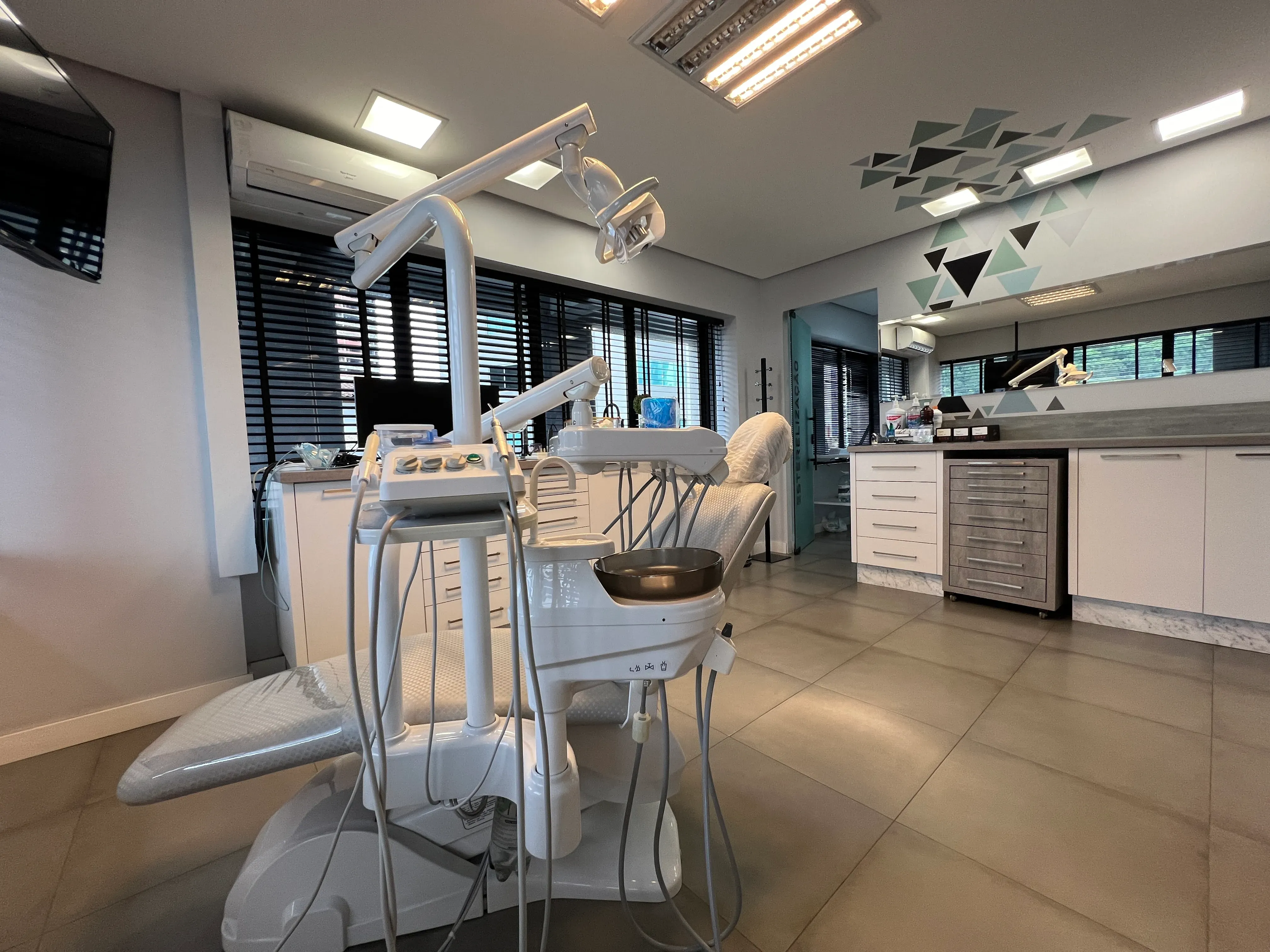 O Preço Baixou Comercial com 55m² no Centro em Balneário Camboriú - Foto 5 de 11