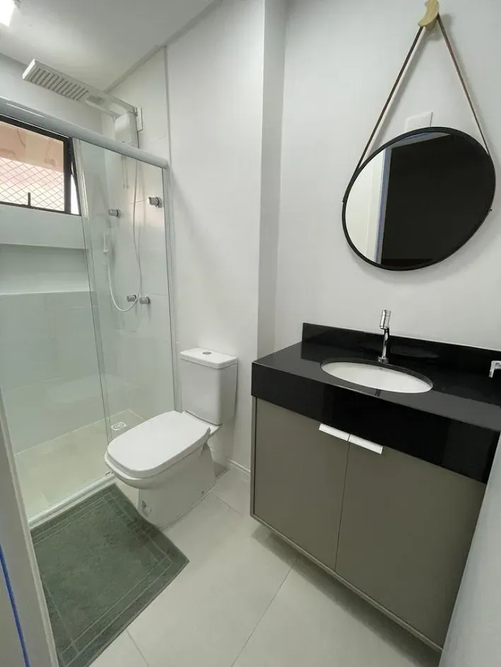 Cobertura Alto padrão com 2 dormitórios sendo 1 suíte e 2 vagas de garagem em Camboriú