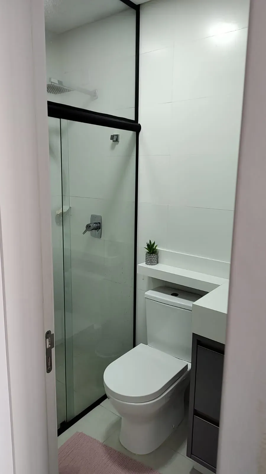 Apartamento com 2 dormitórios sendo 1 suíte e 2 vagas de garagem no bairro São Judas em Itajaí - SC