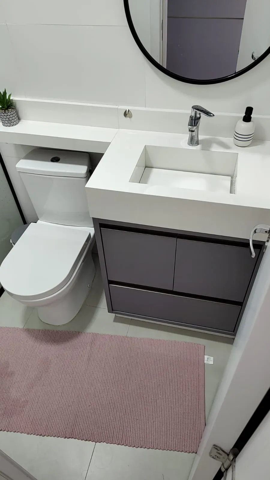 Apartamento com 2 dormitórios sendo 1 suíte e 2 vagas de garagem no bairro São Judas em Itajaí - SC