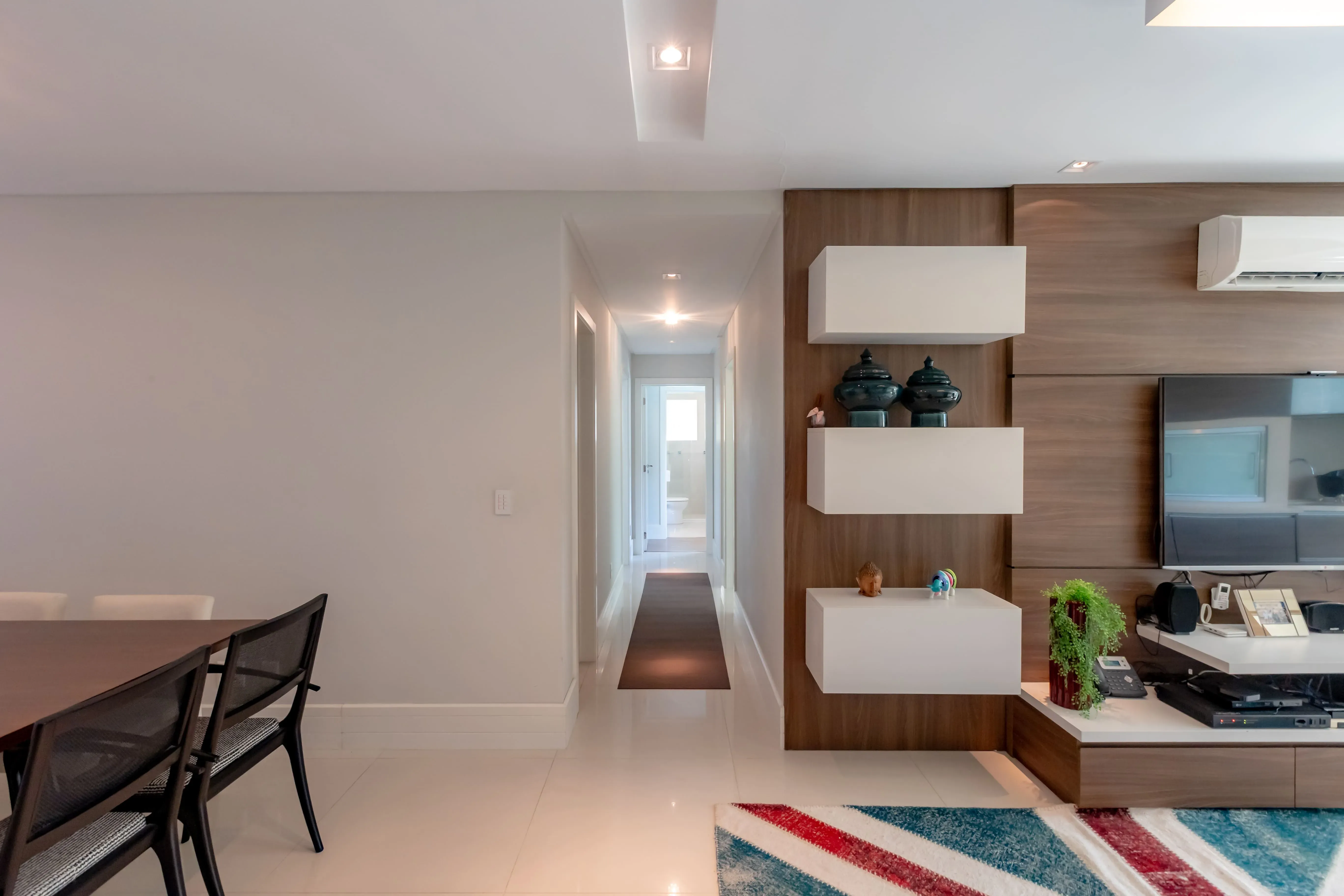 Apartamento mobiliado com área de lazer completa! 3 suítes e 3 vagas na Praia Brava em Itajaí