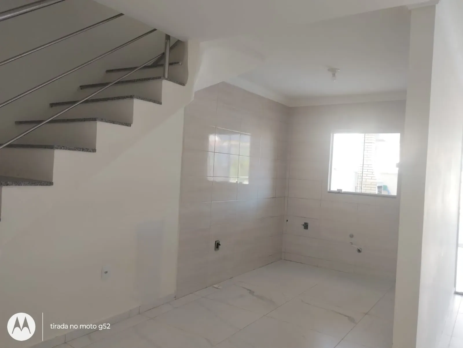 Geminado próximo ao mar com 3 dormitórios e 2 vagas de garagem em Balneário Piçarras