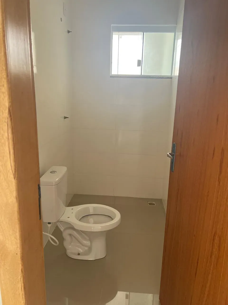Apartamento com 1 Suíte e 1 dormitório, Sala e cozinha integrada em Balneário Piçarras/SC