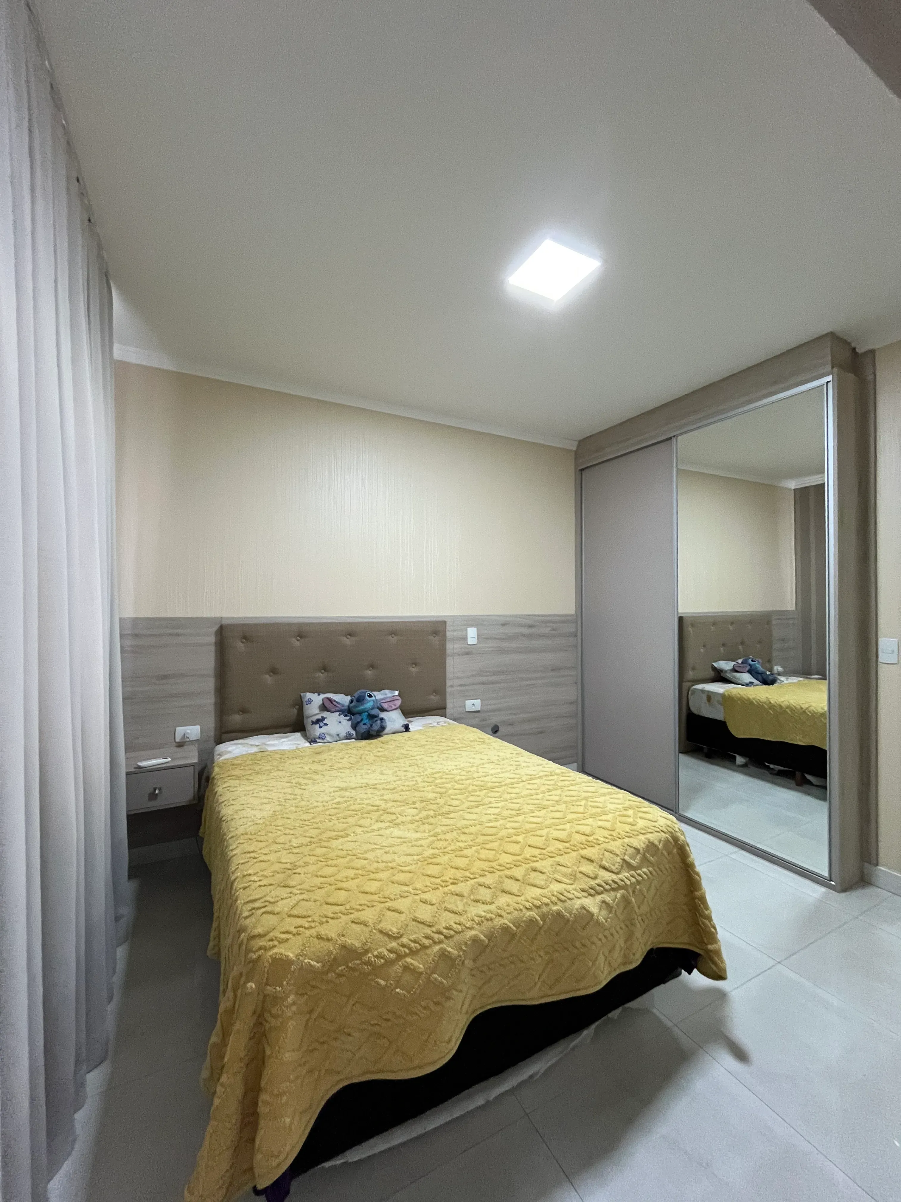 Apartamento com  3 Suítes e 2 vagas na garagem em Itapema