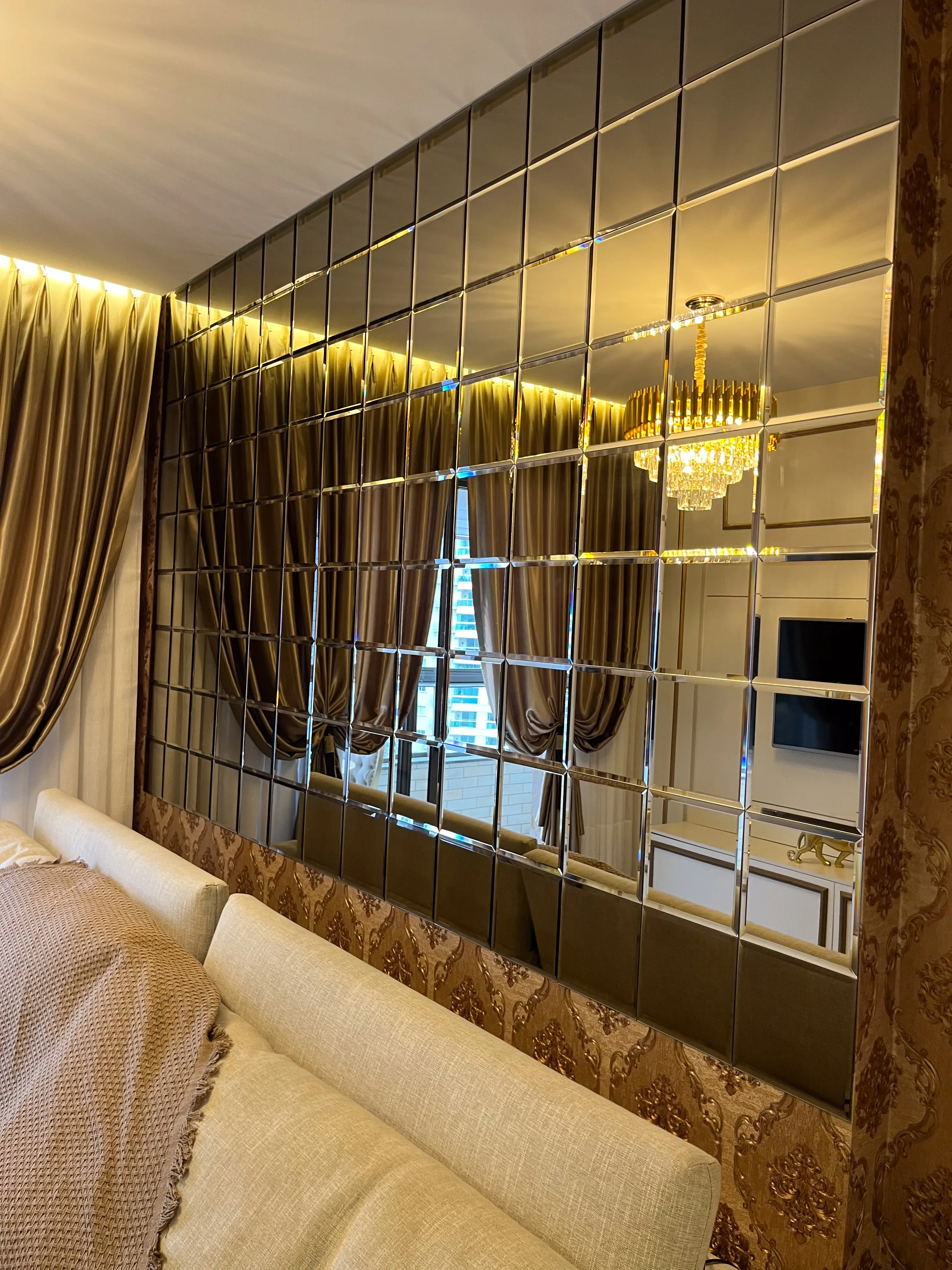 Cobertura com 1 Suíte + 2 Demi e 2 vagas na garagem em Itapema.