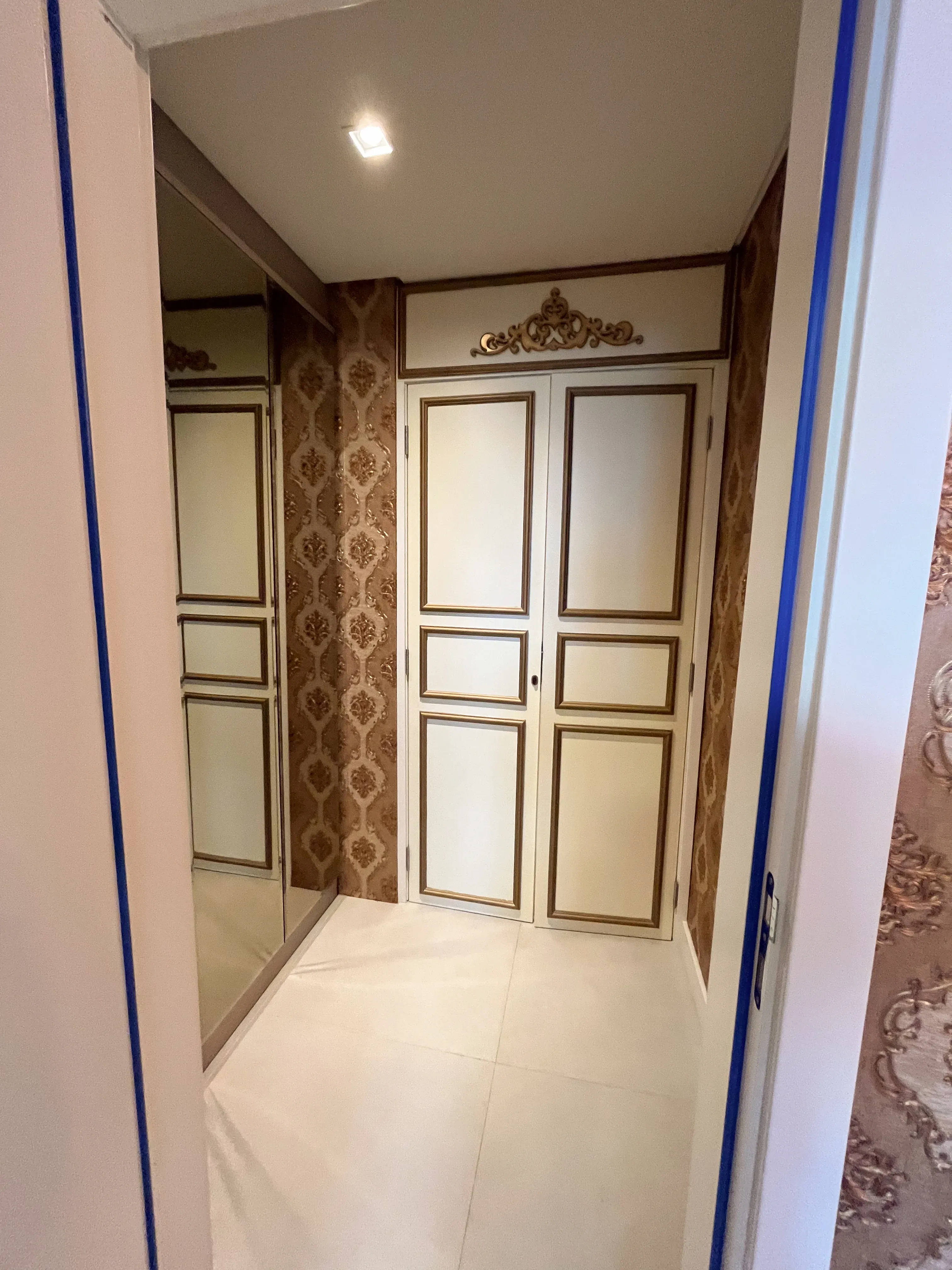 Cobertura com 1 Suíte + 2 Demi e 2 vagas na garagem em Itapema.