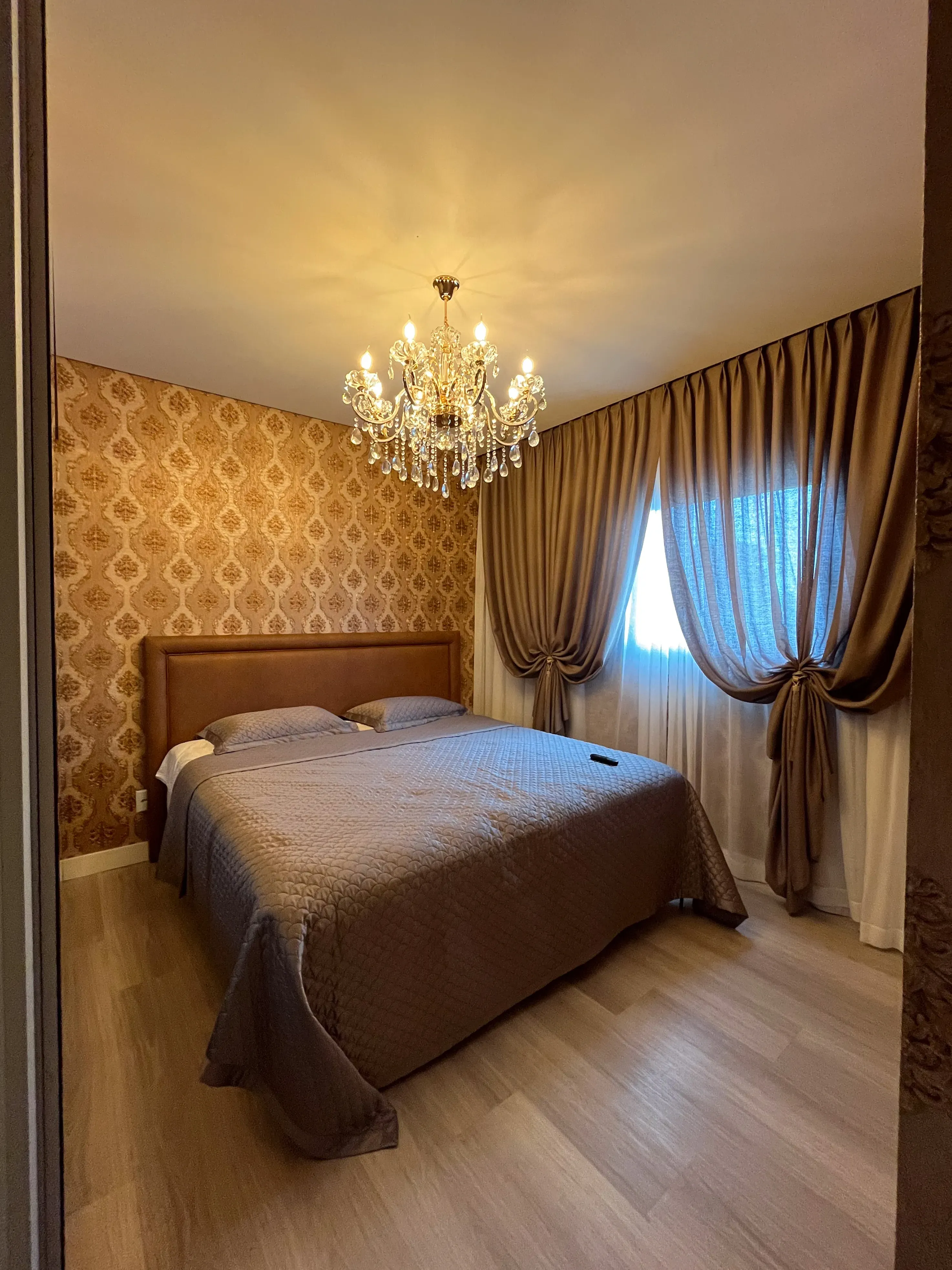 Cobertura com 1 Suíte + 2 Demi e 2 vagas na garagem em Itapema.