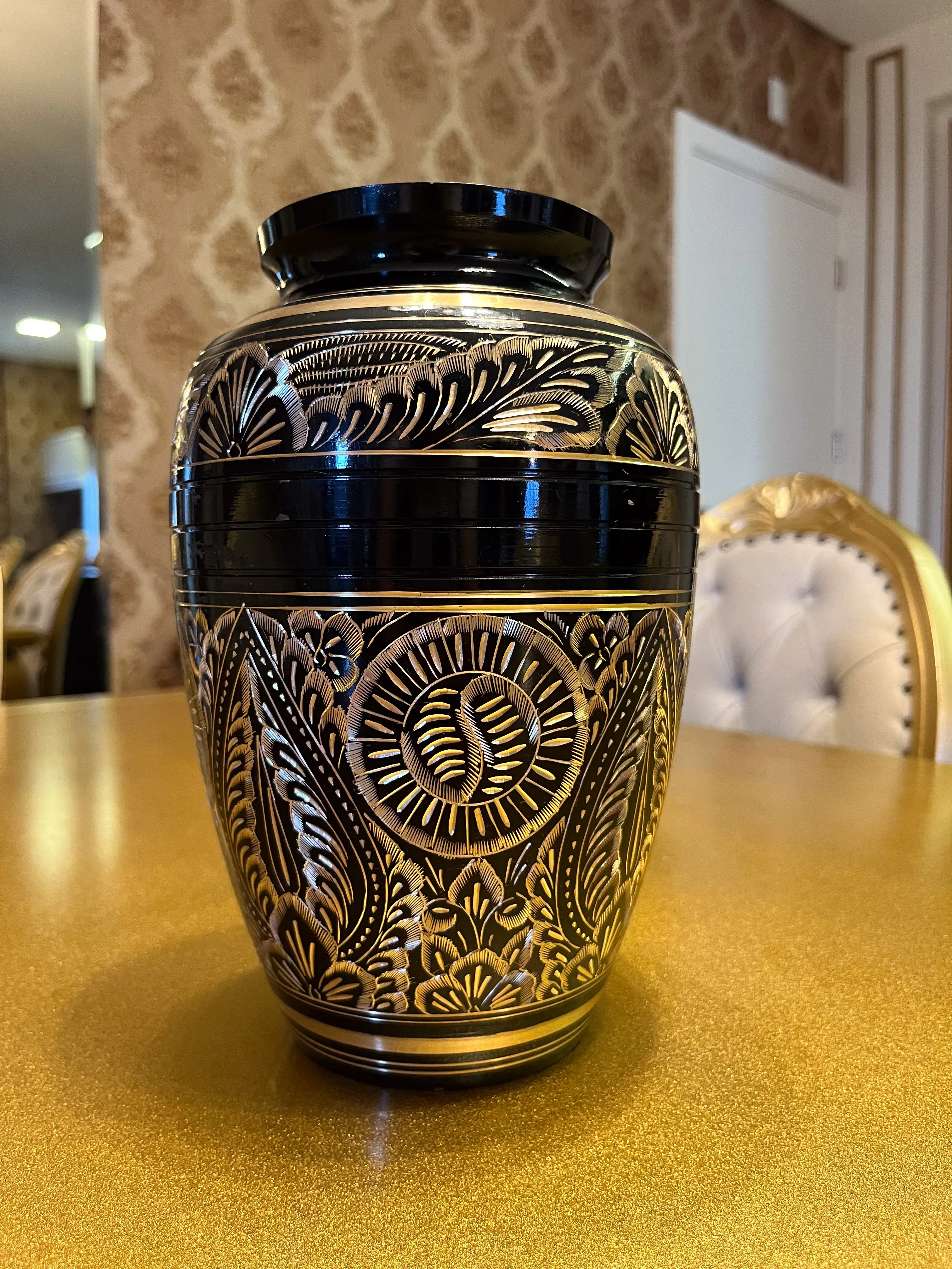 Cobertura com 1 Suíte + 2 Demi e 2 vagas na garagem em Itapema.