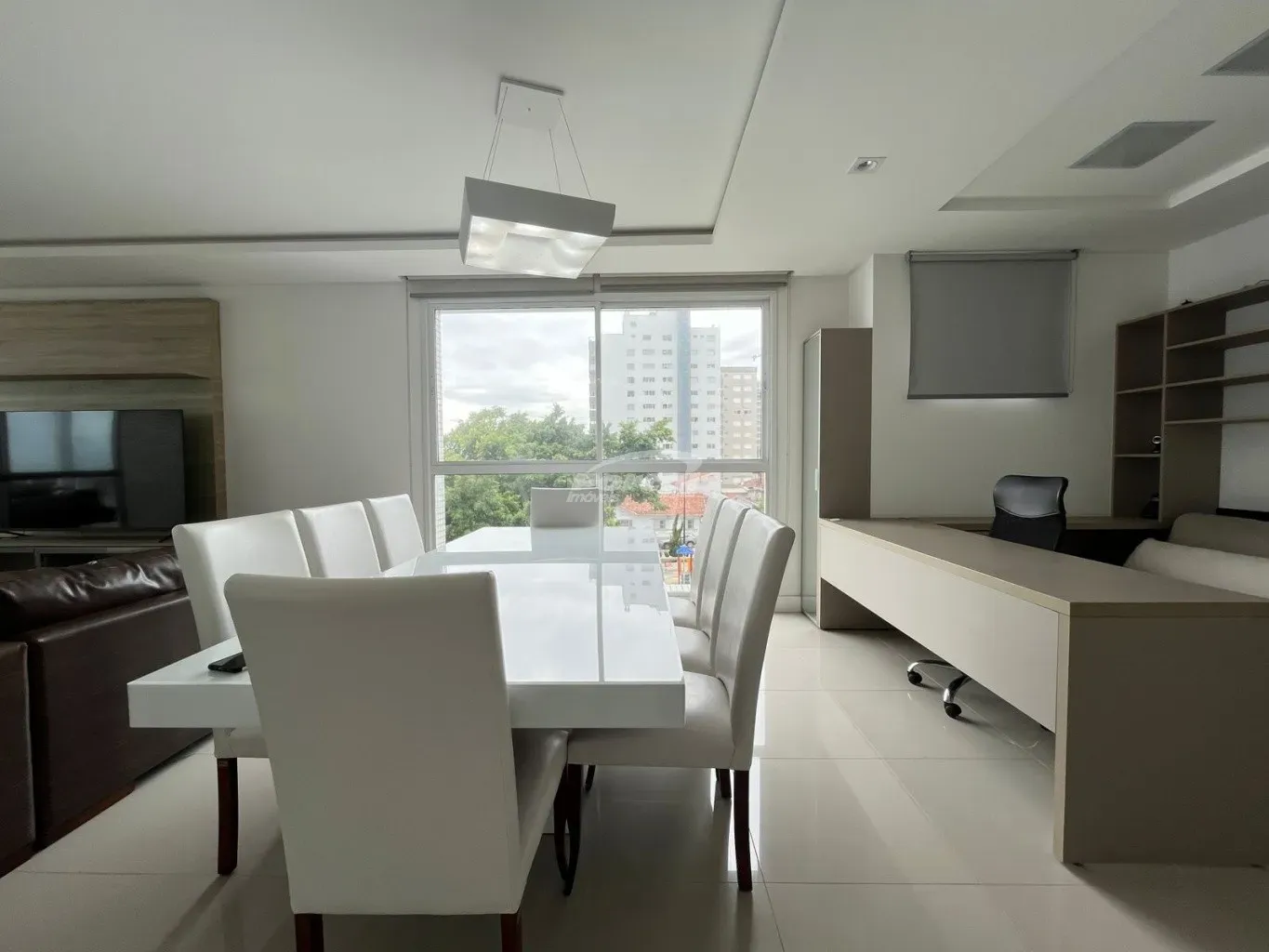 Apartamento vista mar com 3 dormitórios sendo 2 suítes e um dormitório com 2  vagas em Piçarras SC