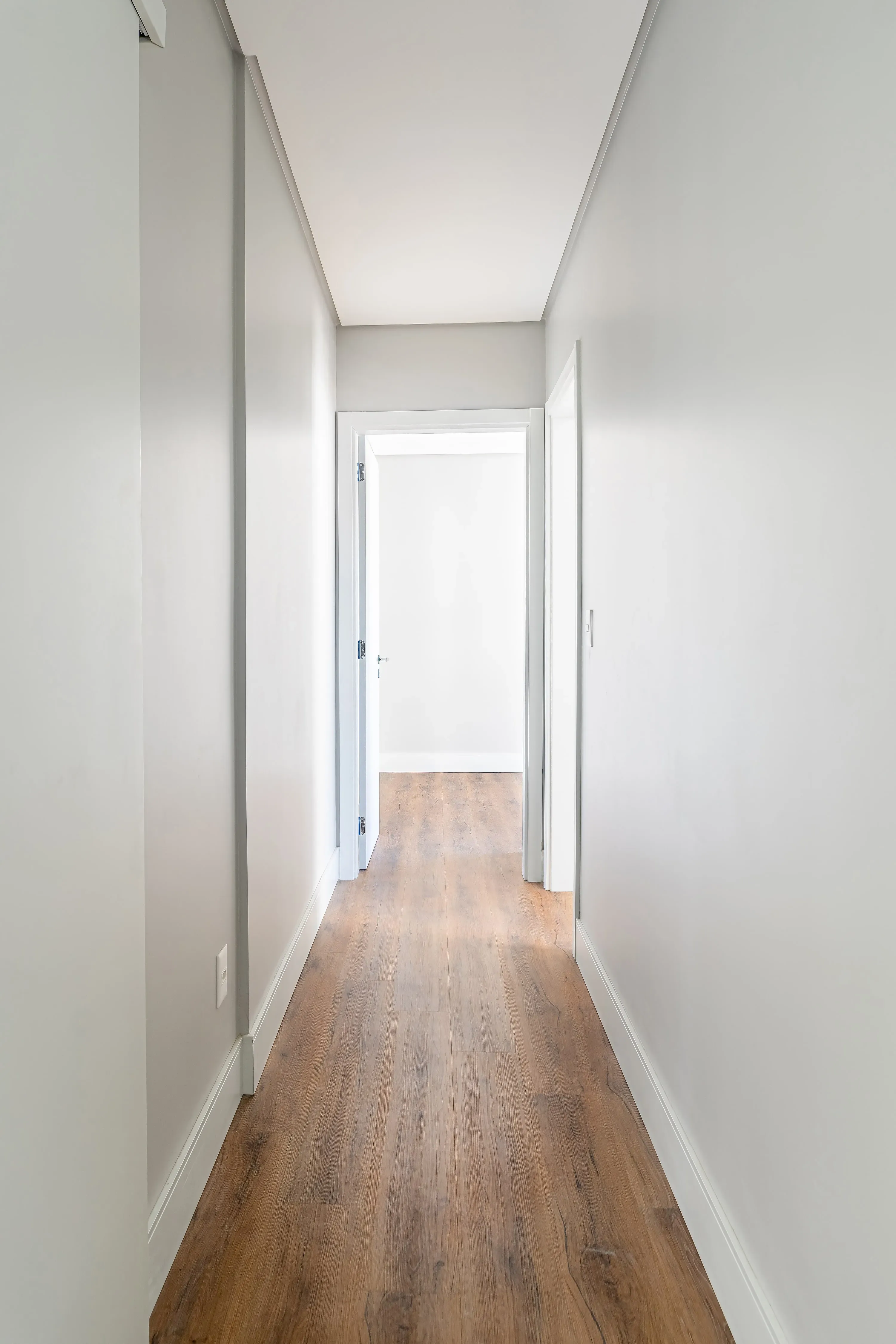 Apartamento com 3 suítes e 3 Vagas de Garagem no Centro Itajaí/SC