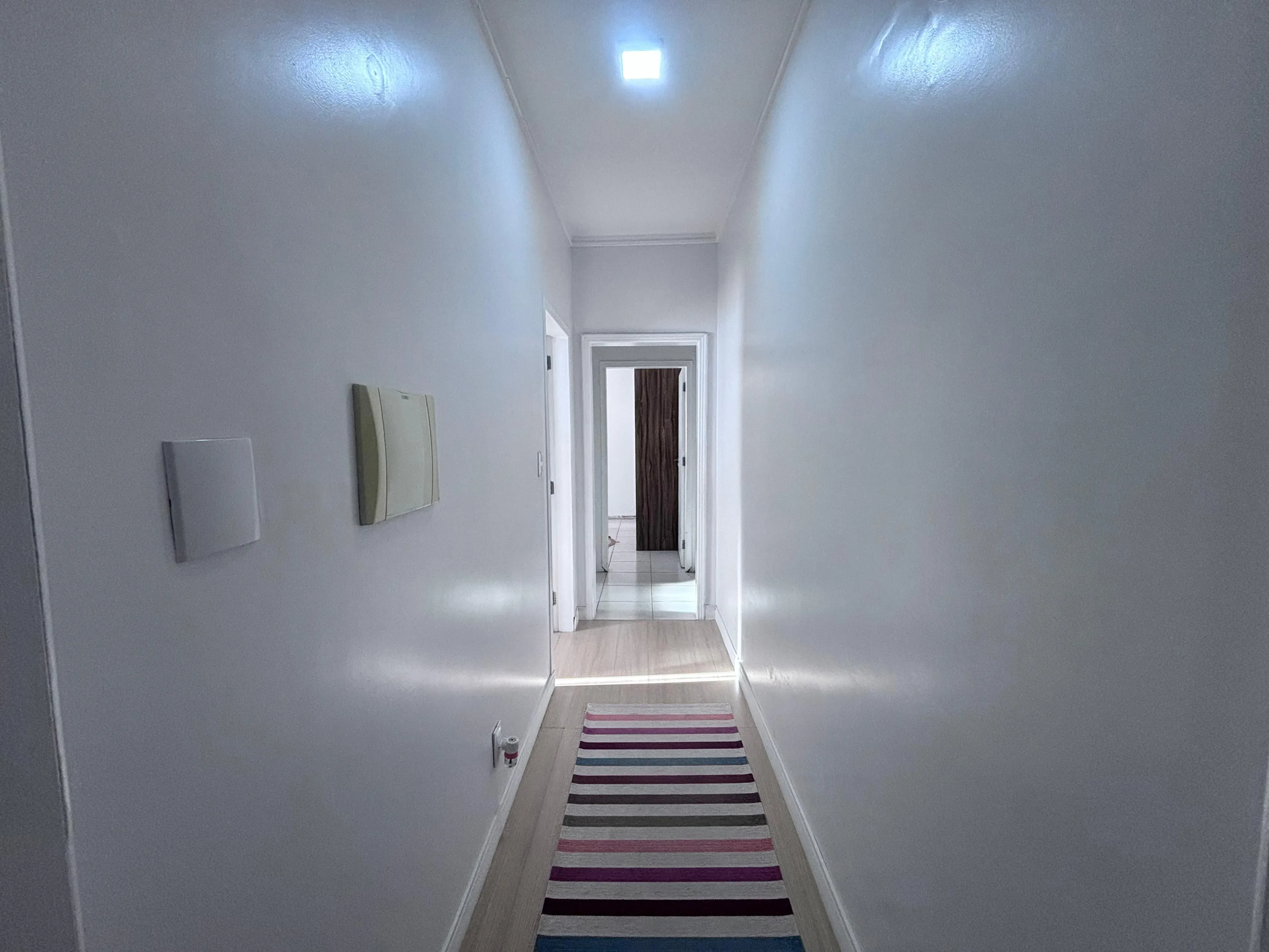 Casa com 3 dormitórios sendo 1 suíte e vaga coberta para 2 carros em Itajaí