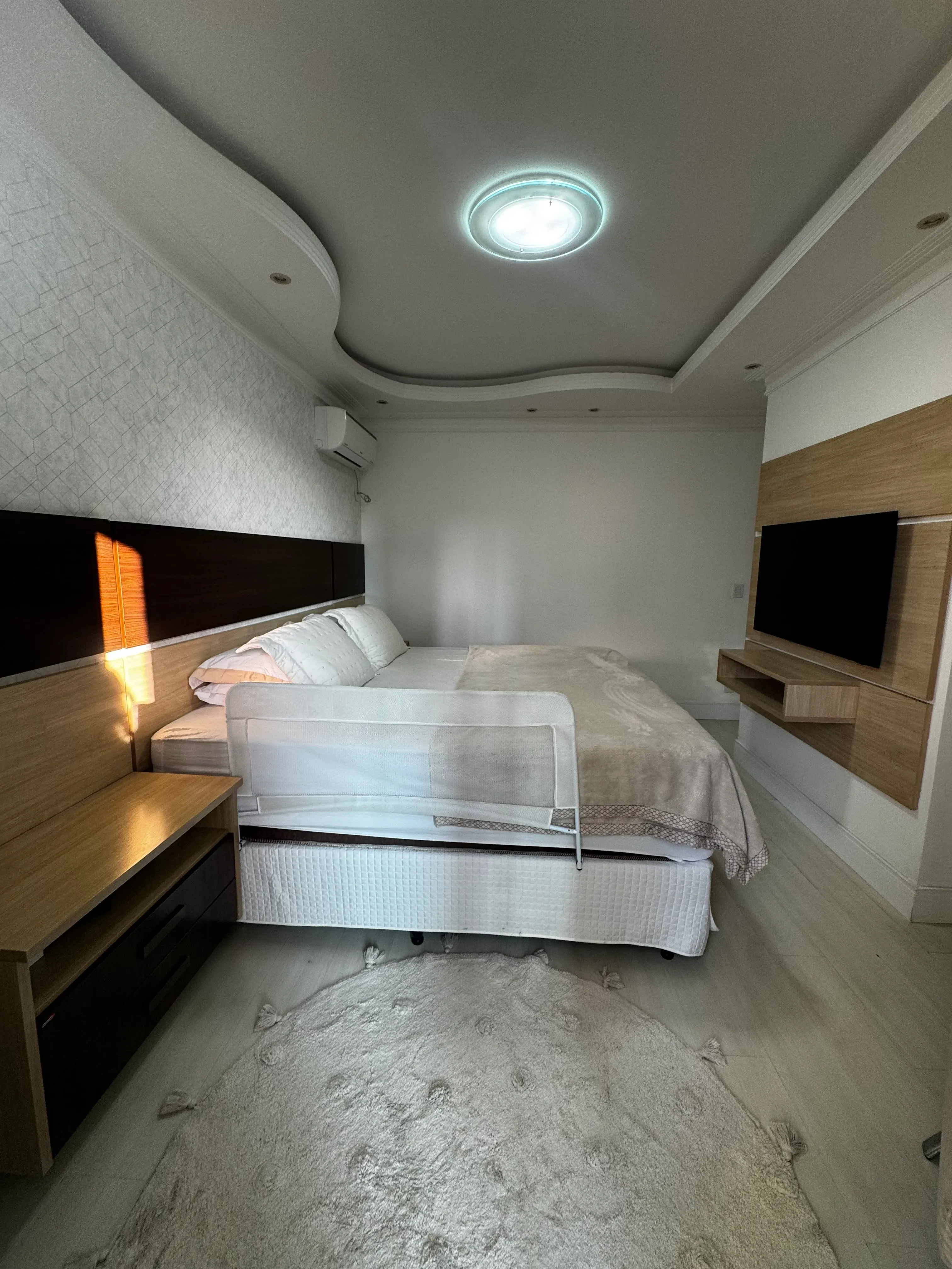 Casa alto padrão com edícula nos fundos 4 dormitórios sendo 2 suítes 4 vagas no Fiuza Lima em Itajaí