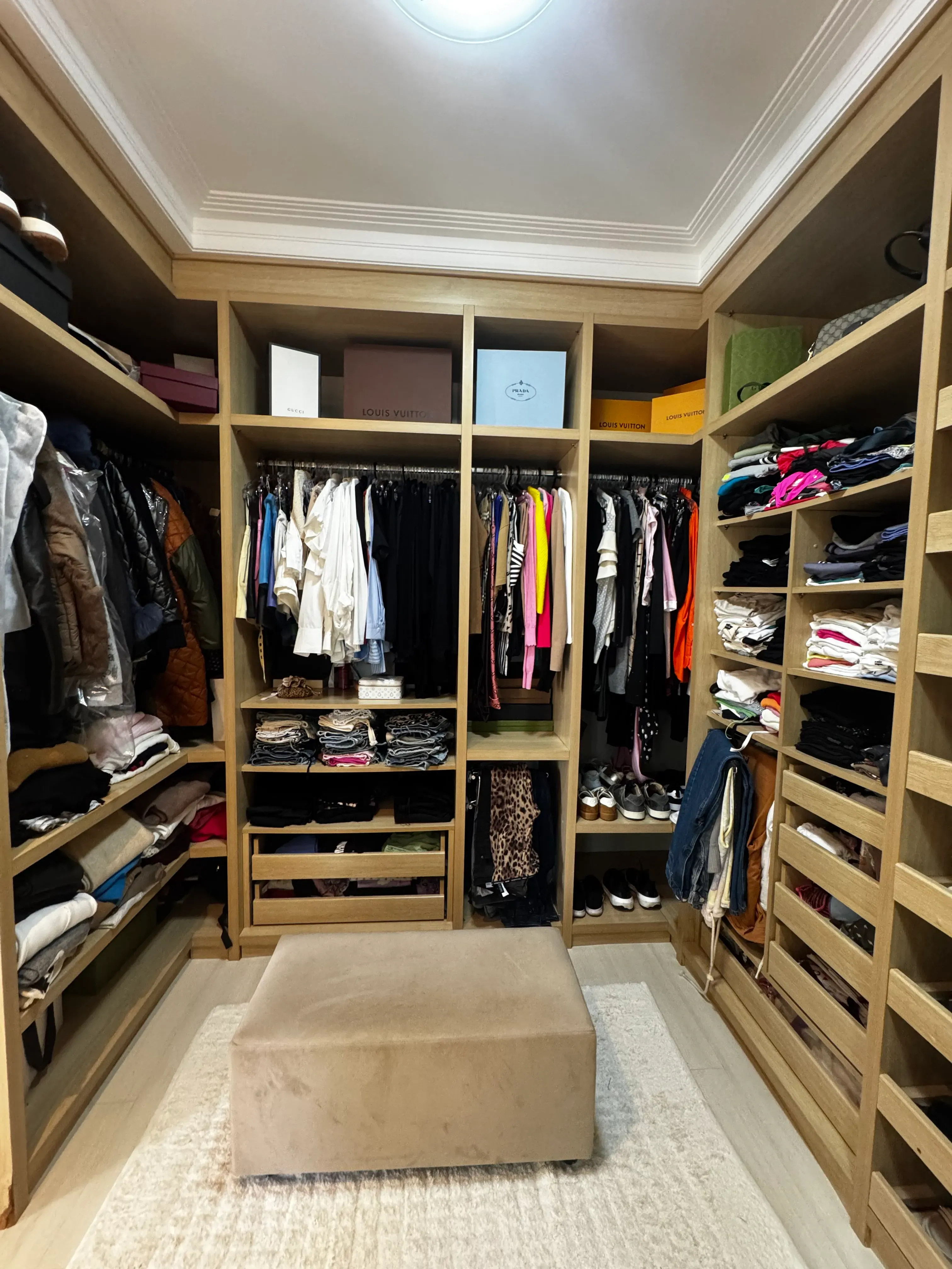 Casa alto padrão com edícula nos fundos 4 dormitórios sendo 2 suítes 4 vagas no Fiuza Lima em Itajaí