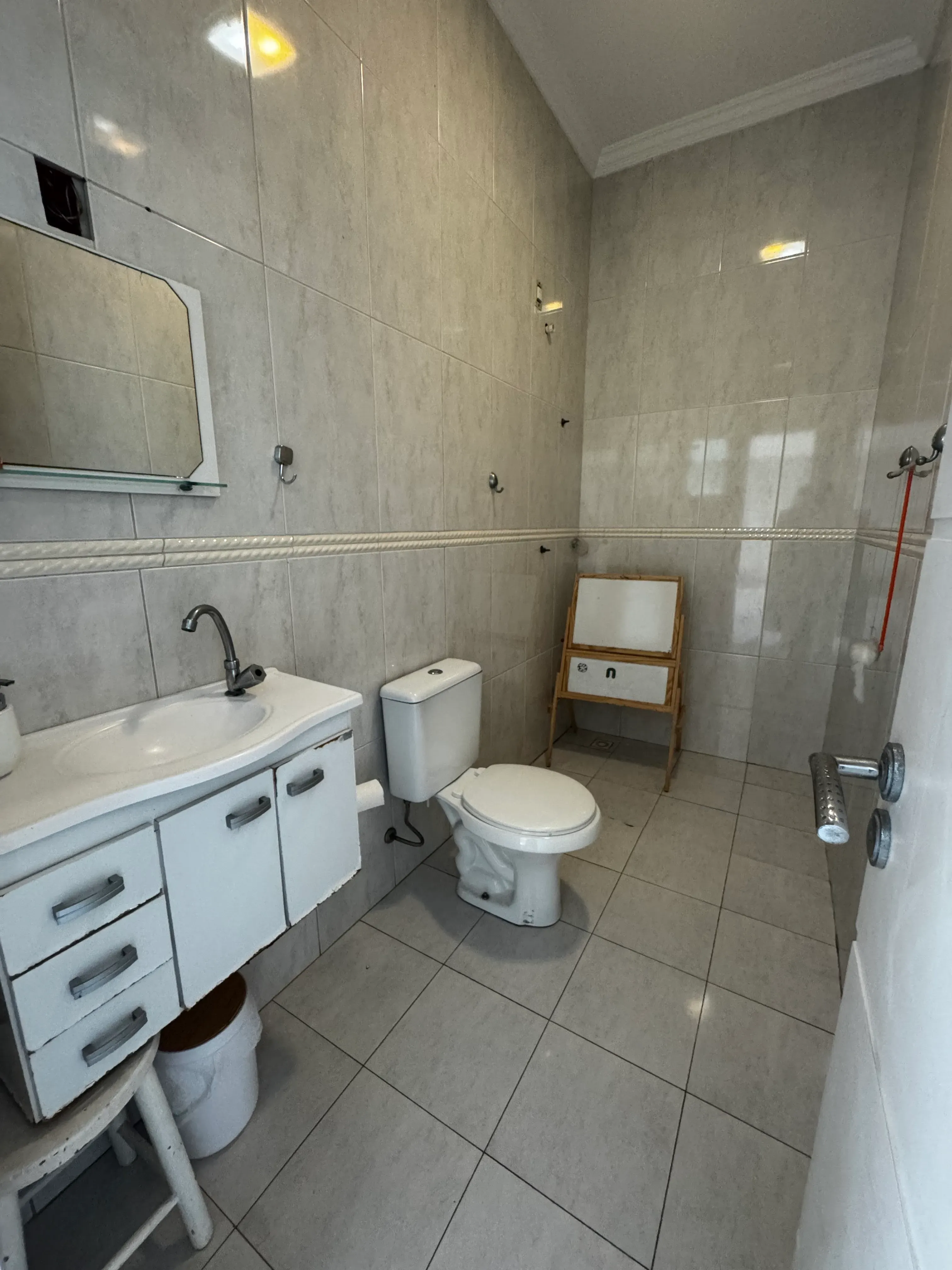 Casa alto padrão com edícula nos fundos 4 dormitórios sendo 2 suítes 4 vagas no Fiuza Lima em Itajaí