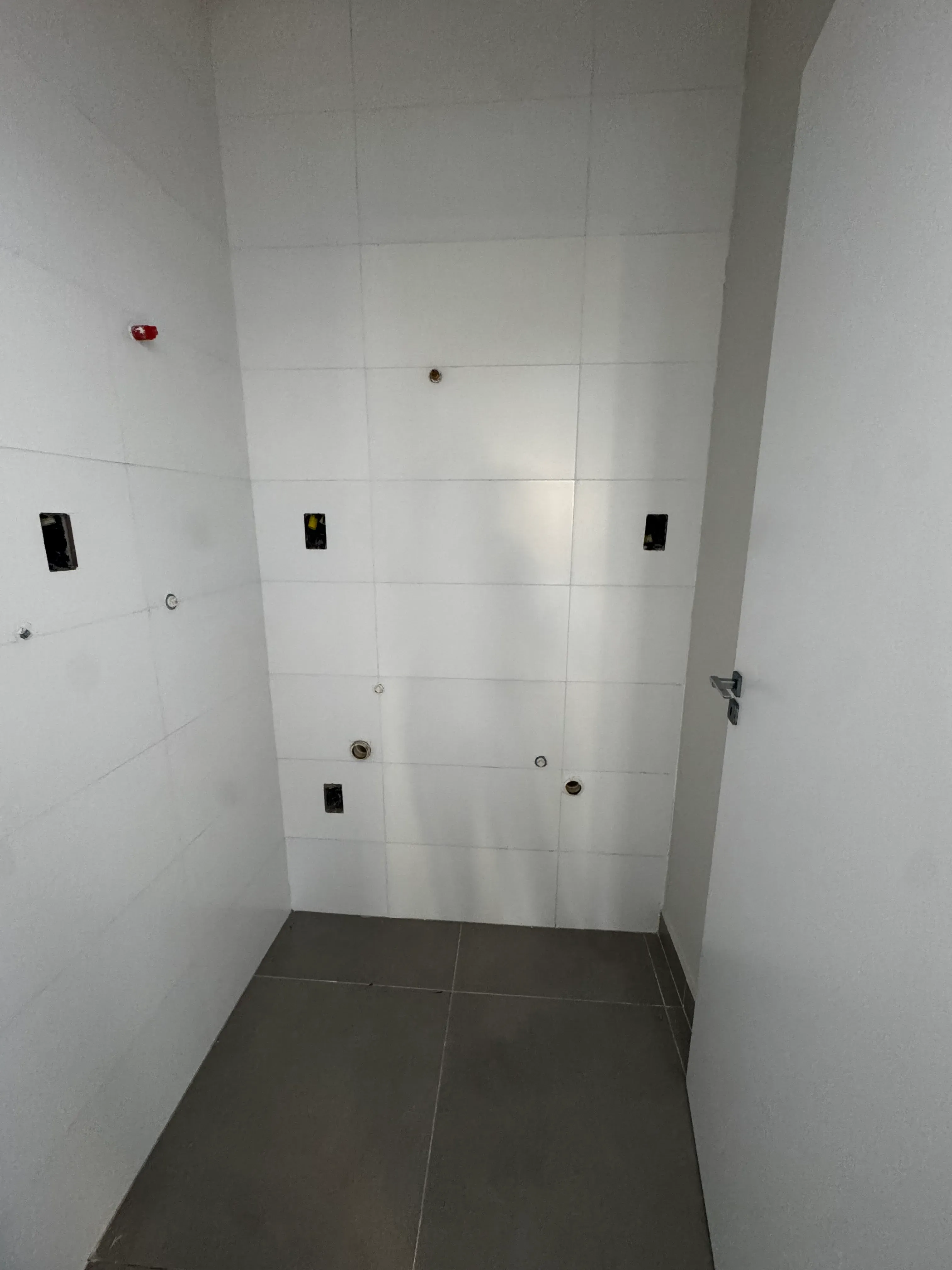 Sobrado com 3 suítes e 2 vagas de garagem no Dom Bosco em Itajaí