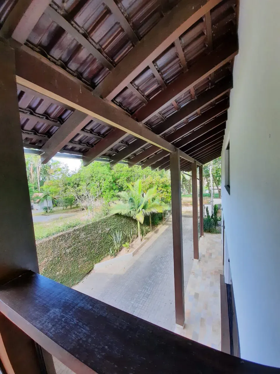 Casa com 3 dormitórios sendo 1 suíte e 5 vagas de garagem em Penha/SC