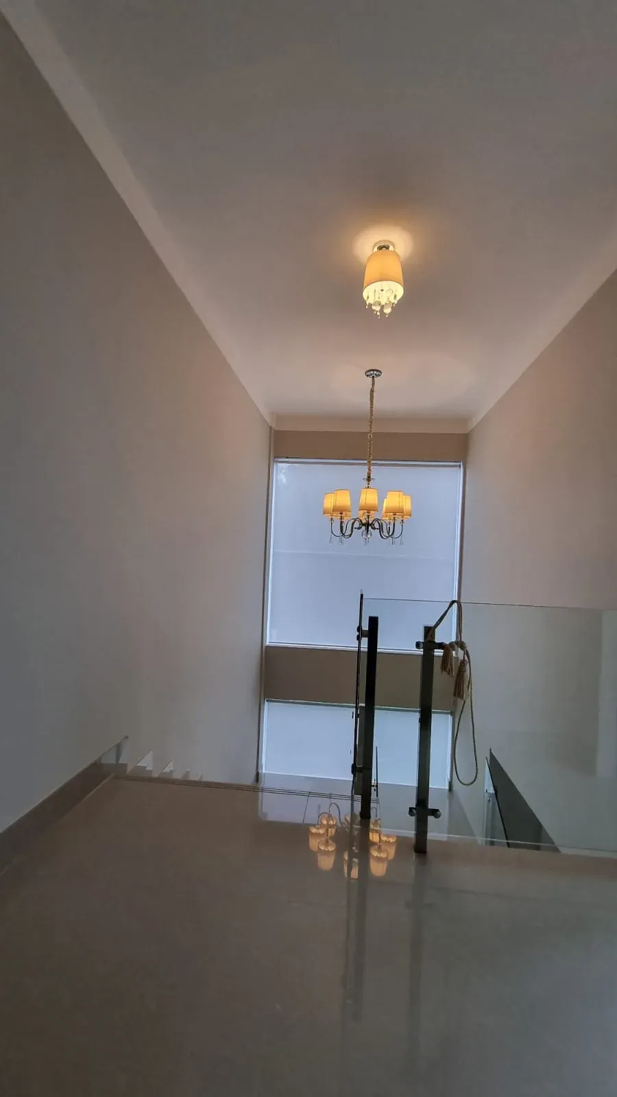 Casa com 4 dormitórios sendo 4 suítes e 4 vagas de garagem em Bombinhas/SC