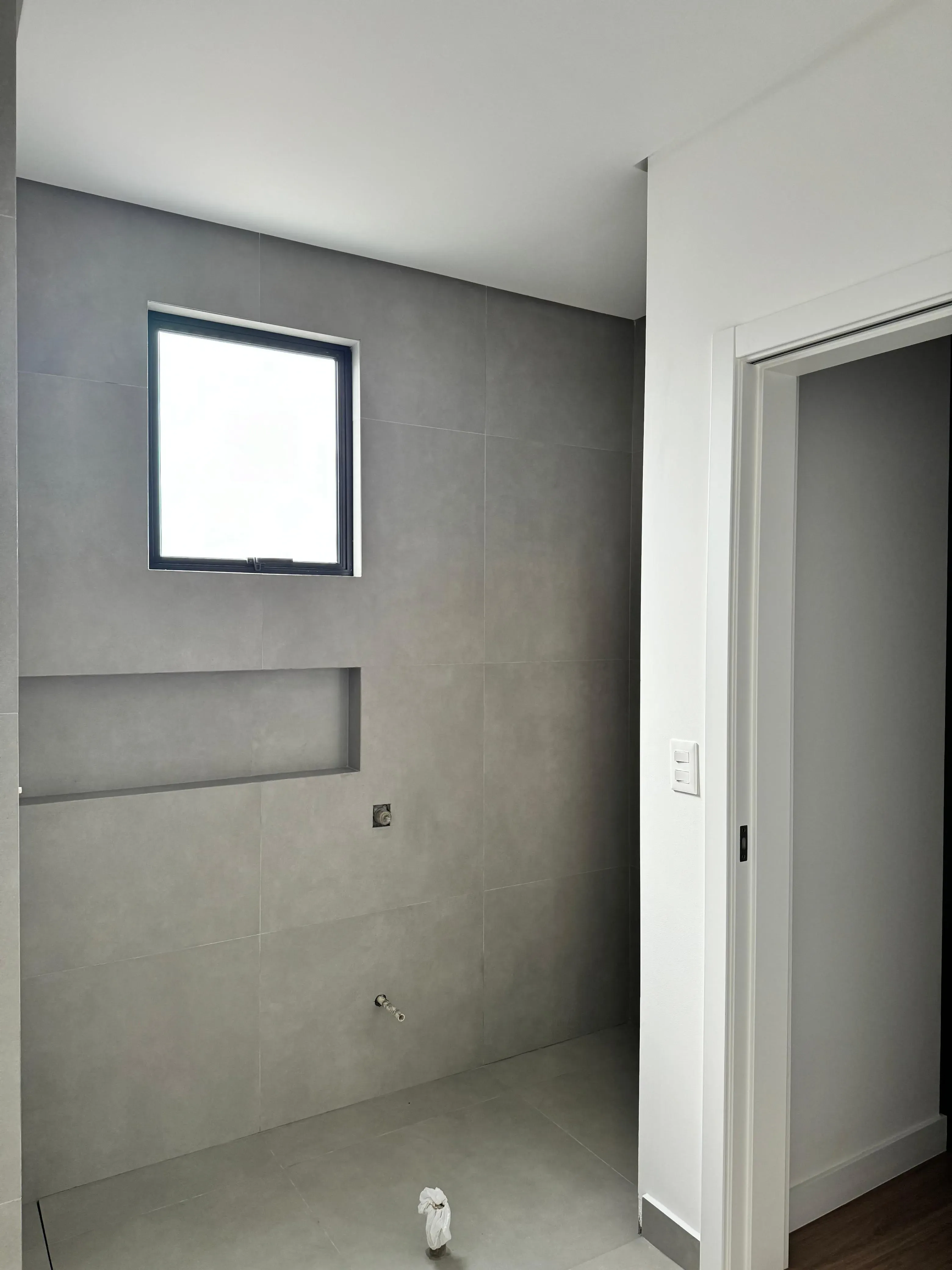 Apartamento com 4 suítes e 3 vagas de garagem em na Alameda Rio Branco Blumenau