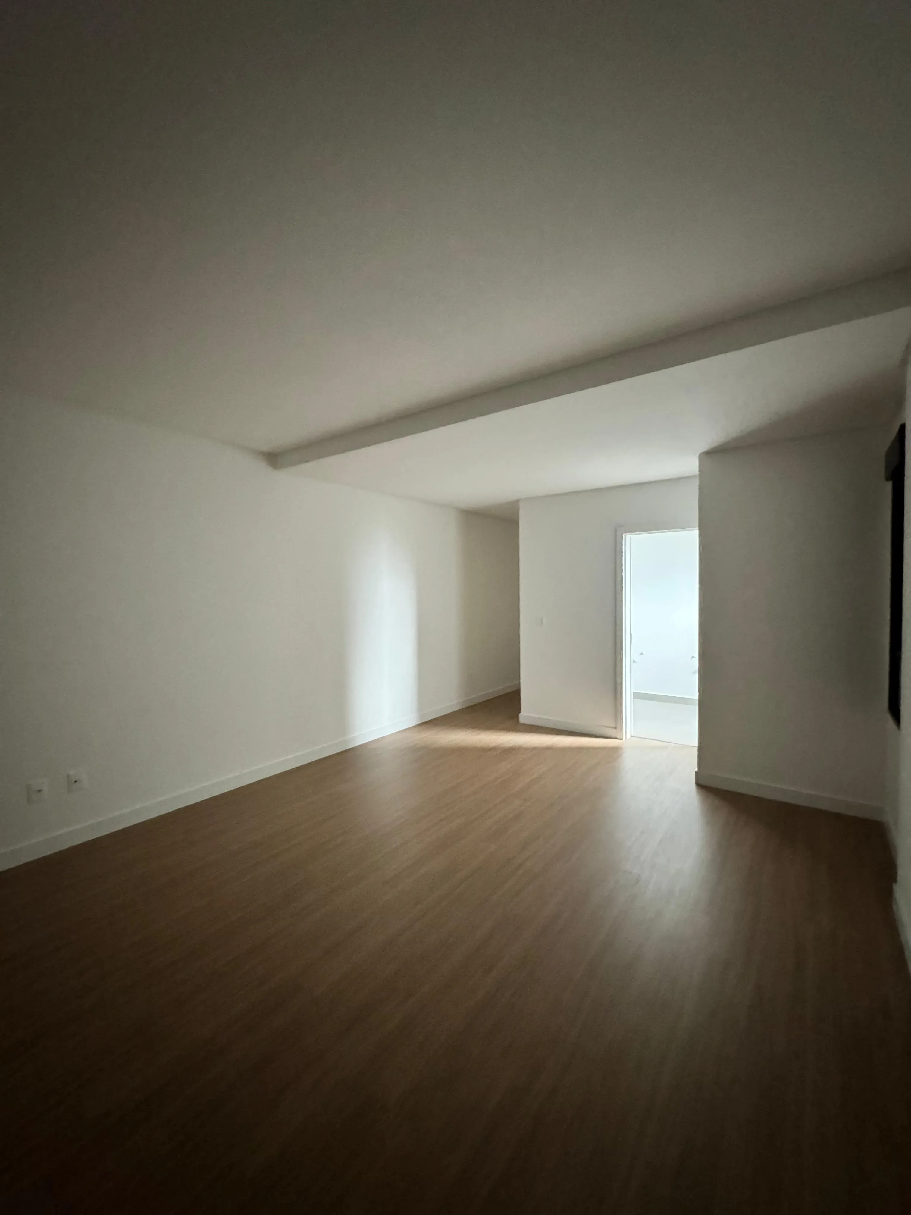 Apartamento com 4 suítes e 3 vagas de garagem em na Alameda Rio Branco Blumenau