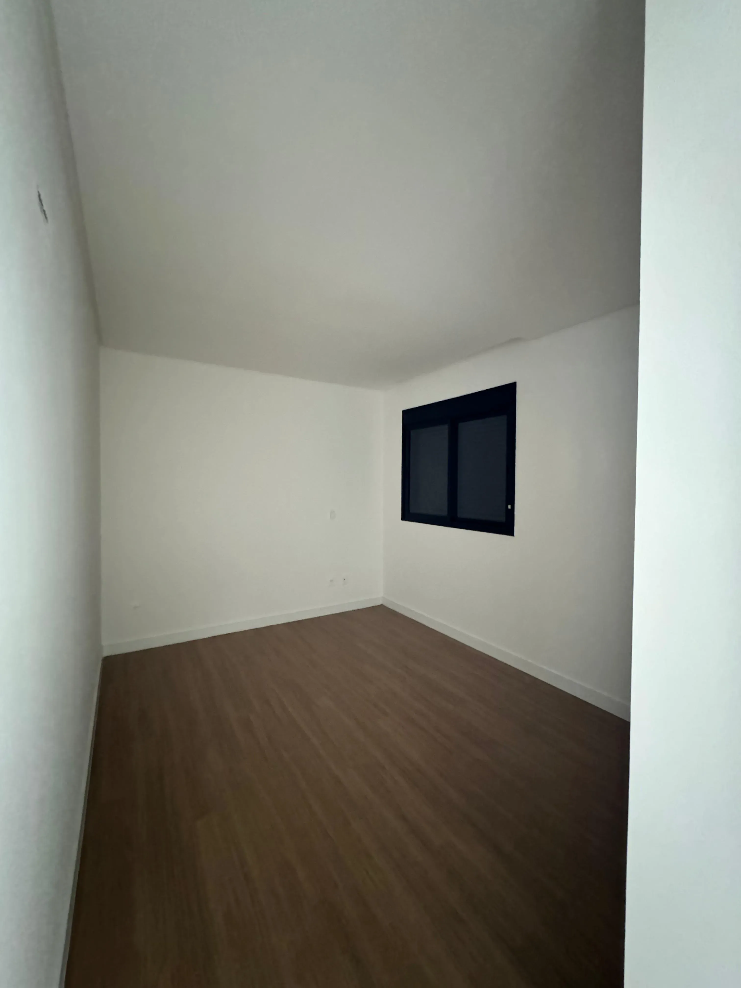 Apartamento com 4 suítes e 3 vagas de garagem em na Alameda Rio Branco Blumenau