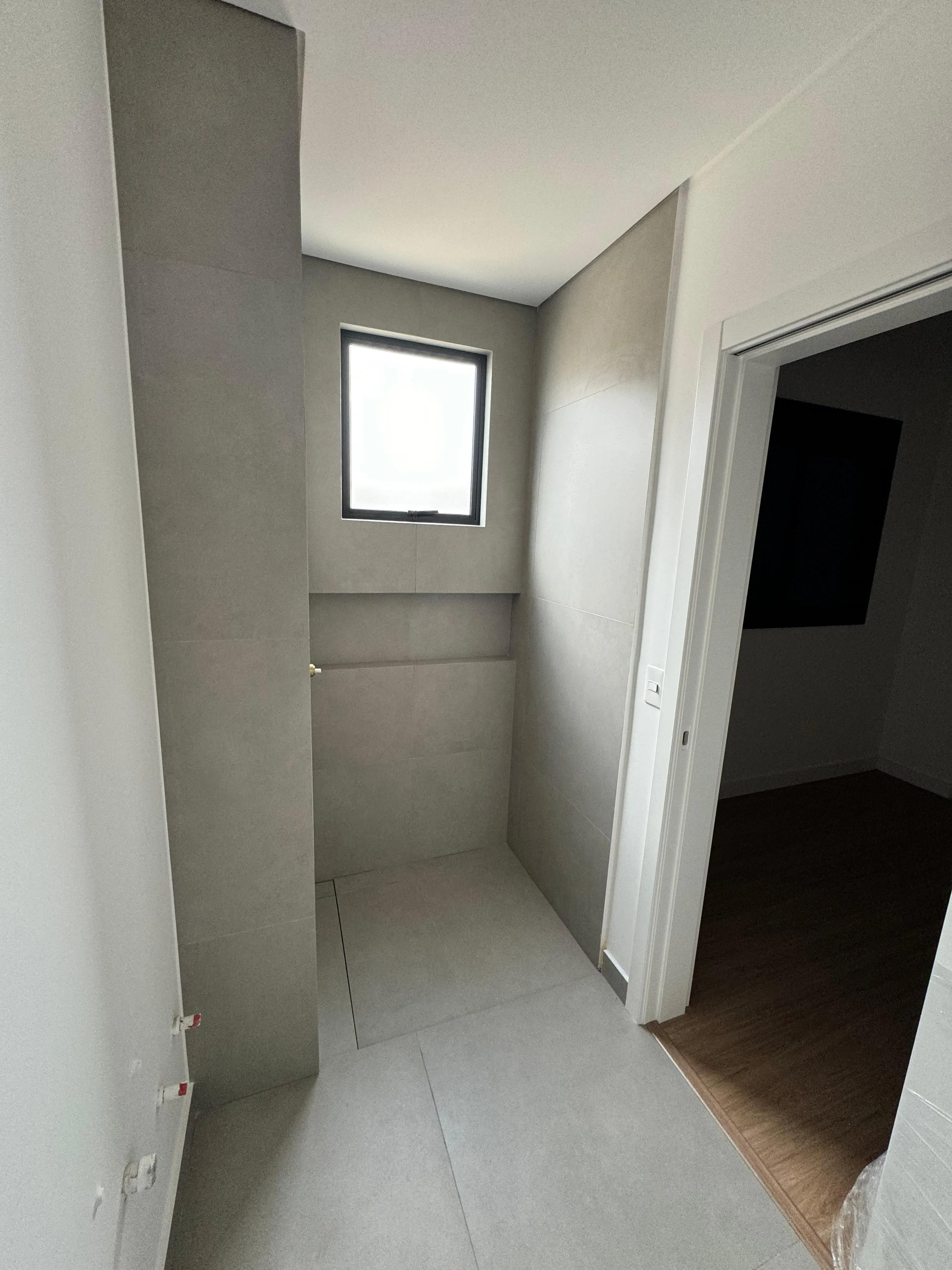 Apartamento com 4 suítes e 3 vagas de garagem em na Alameda Rio Branco Blumenau