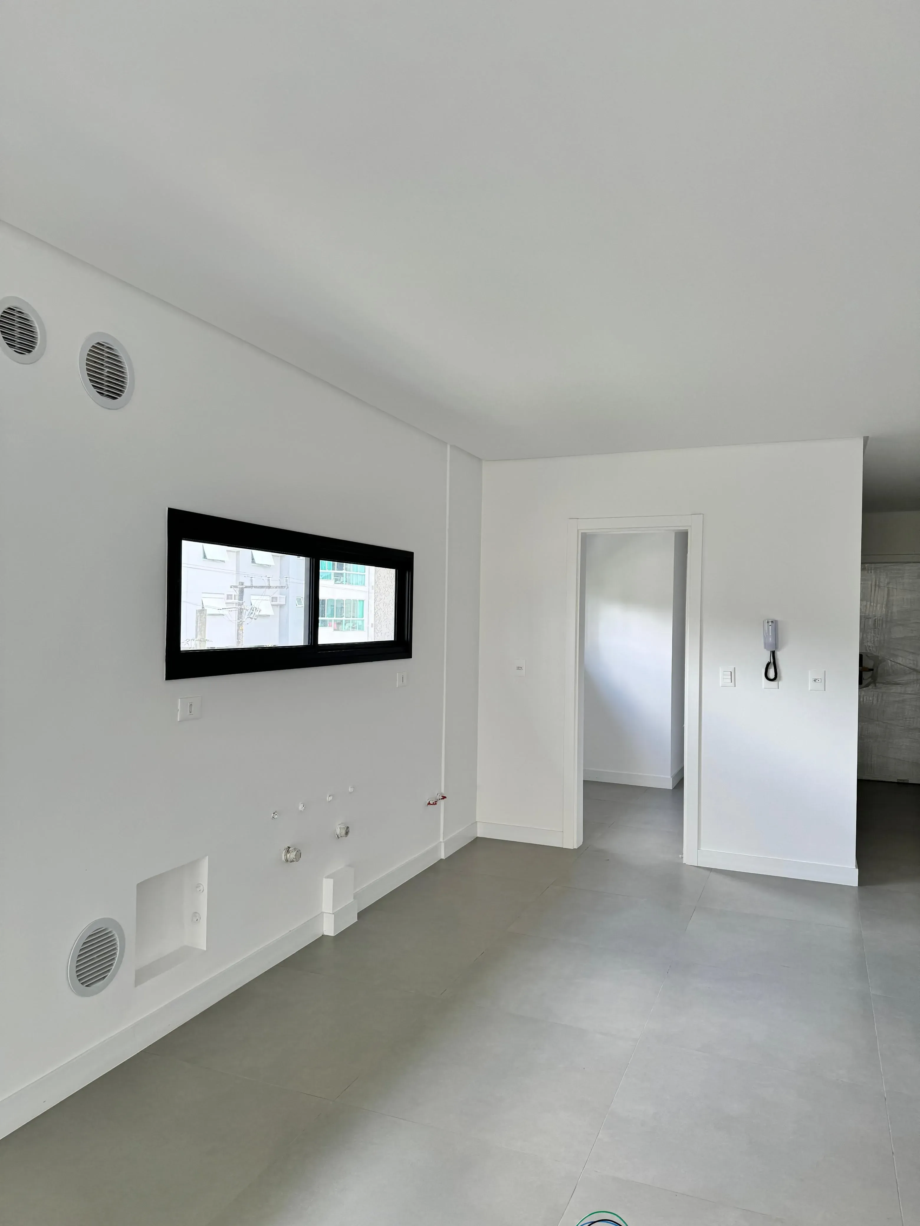 Apartamento com 4 suítes e 3 vagas de garagem em na Alameda Rio Branco Blumenau