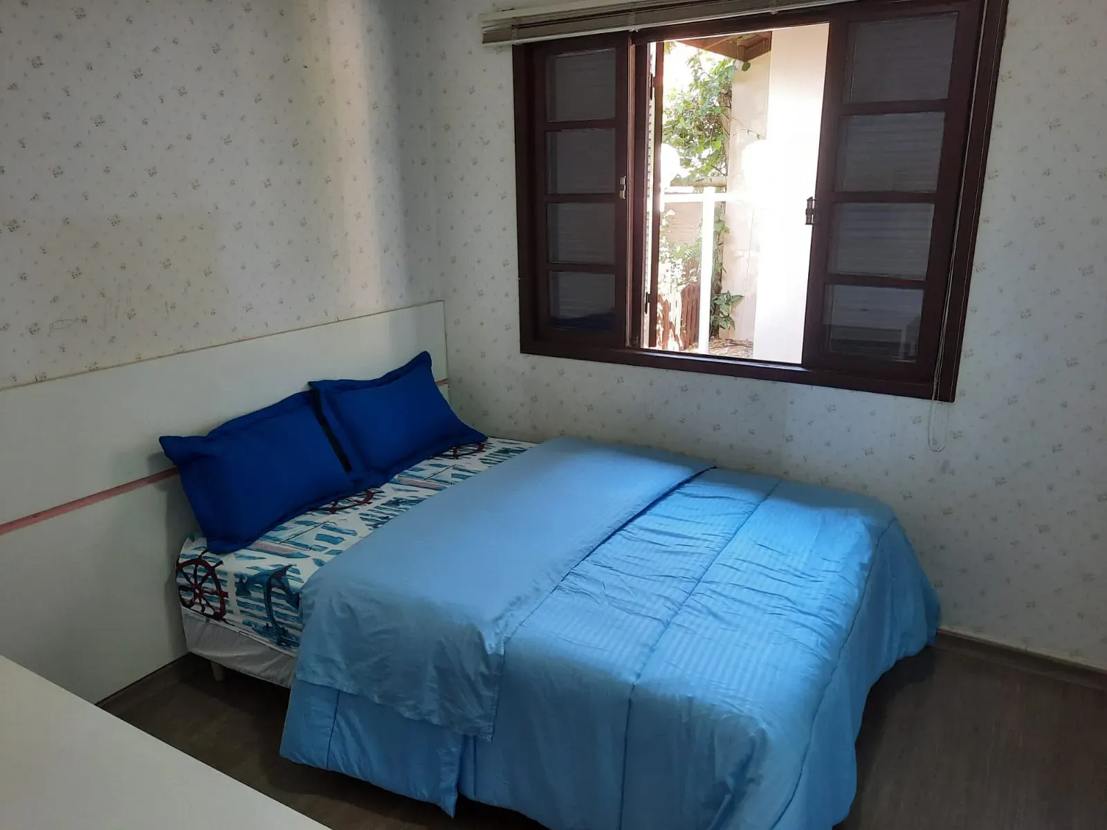 Casa com 2 dormitórios sendo 1 suíte e 3 vagas de garagem em Penha/SC