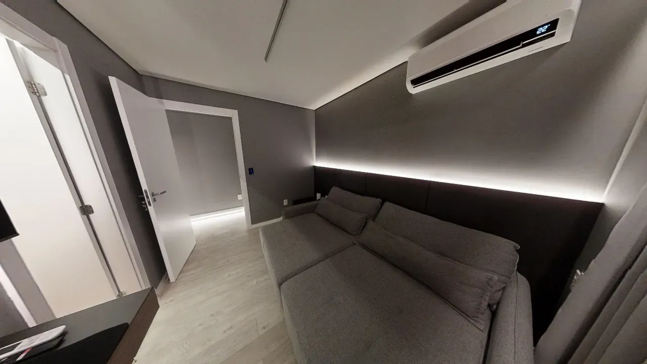 Apartamento com 2 dormitórios sendo 2 suítes e 2 vagas de garagem em Itajaí/SC