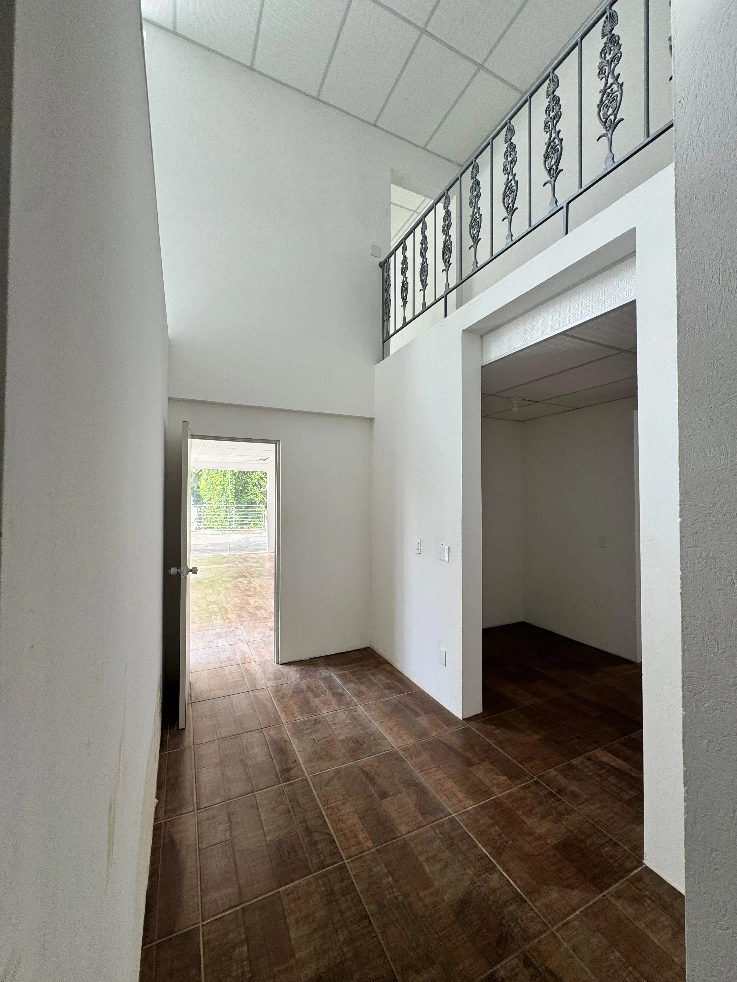 Casa com 4 dormitórios sendo 2 suítes e ampla garagem a no bairro Jardim Blumenau - Blumenau/SC