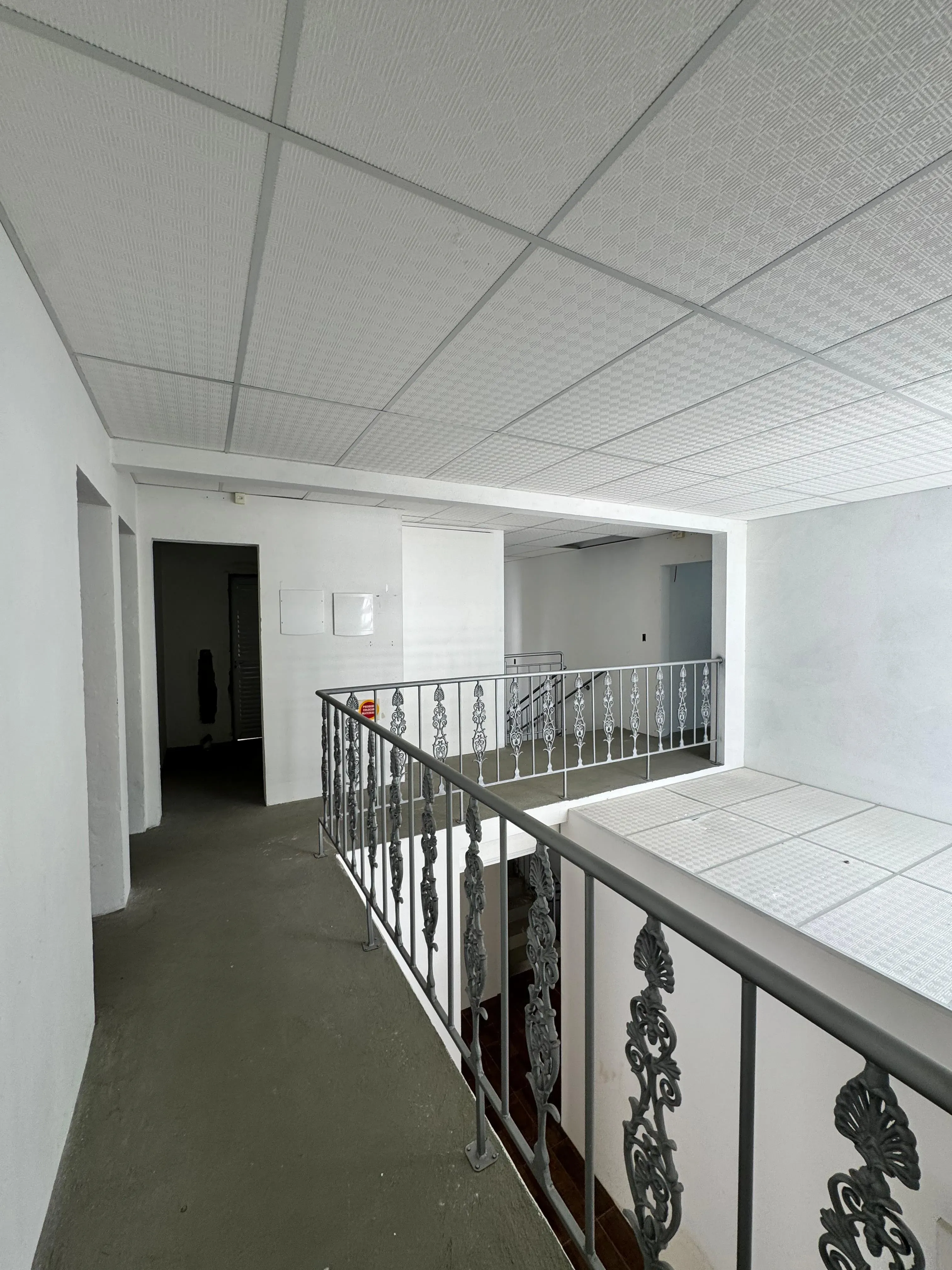 Casa com 4 dormitórios sendo 2 suítes e ampla garagem a no bairro Jardim Blumenau - Blumenau/SC