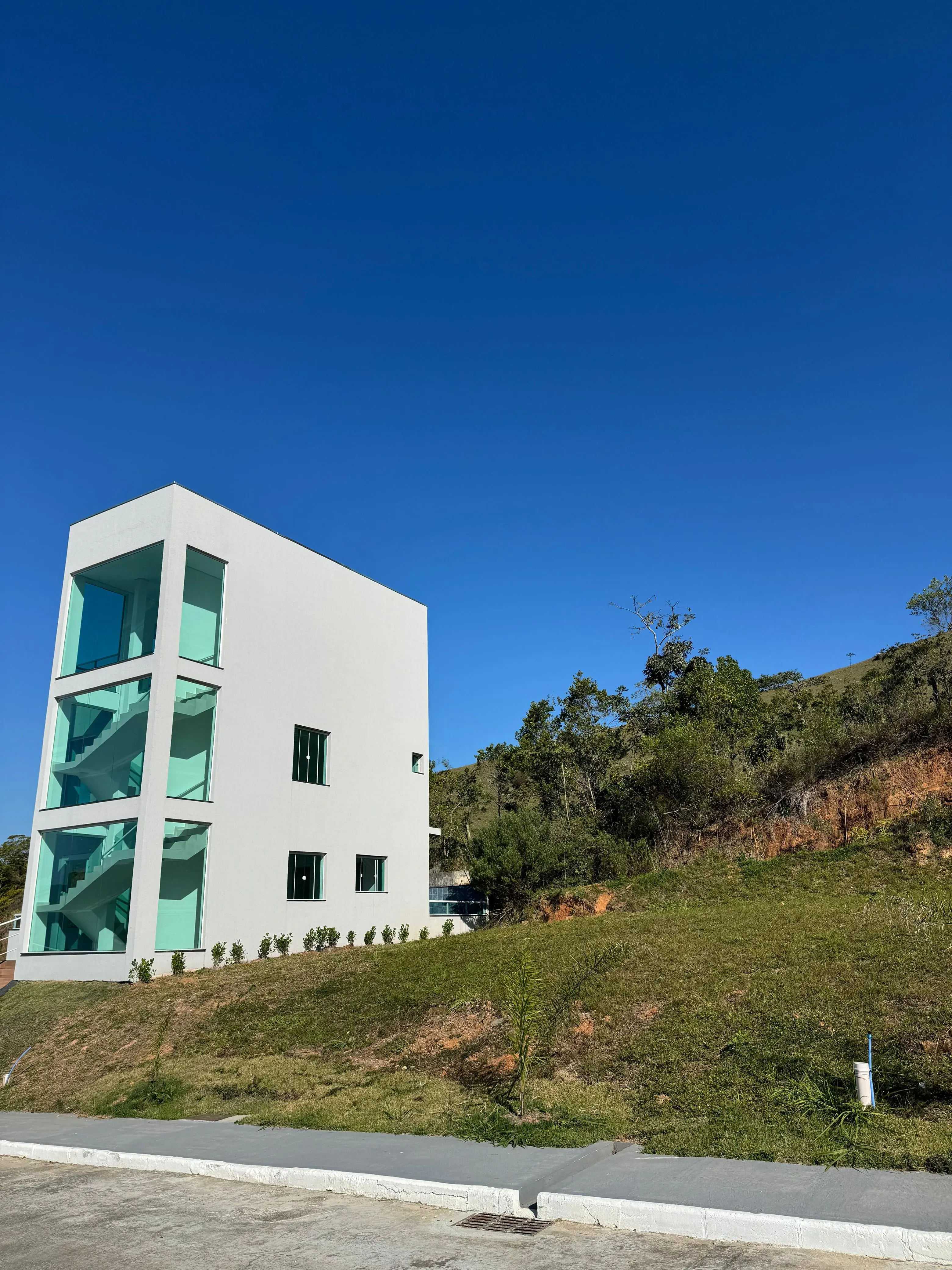 Terreno com 382,51m² em condomínio fechado no bairro Nova Esperança em Balneário Camboriú