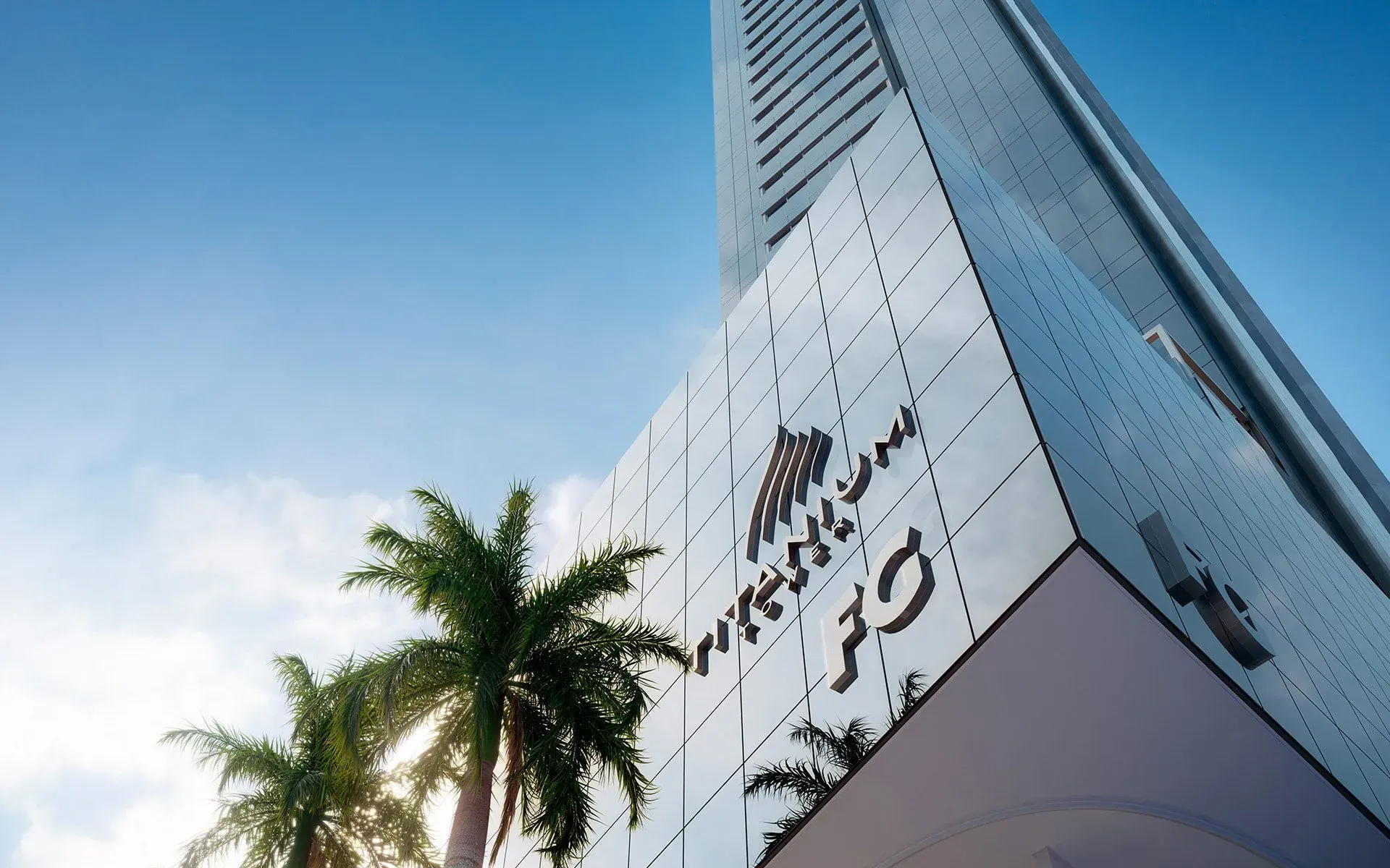 Apartamento de alto padrão com 4 suítes e 4 vagas de garagem na Beira mar de Balneário Camboriú/SC