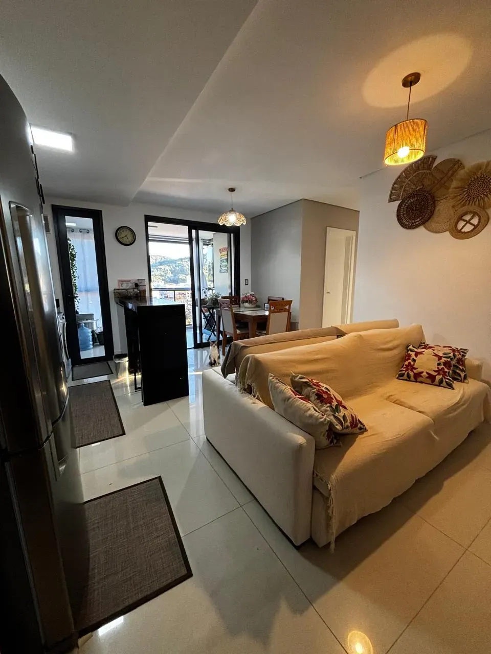 Apartamento com 3 dormitórios sendo 1 suíte e 2 vagas de garagem  no bairro Ressacada em Itajaí/SC