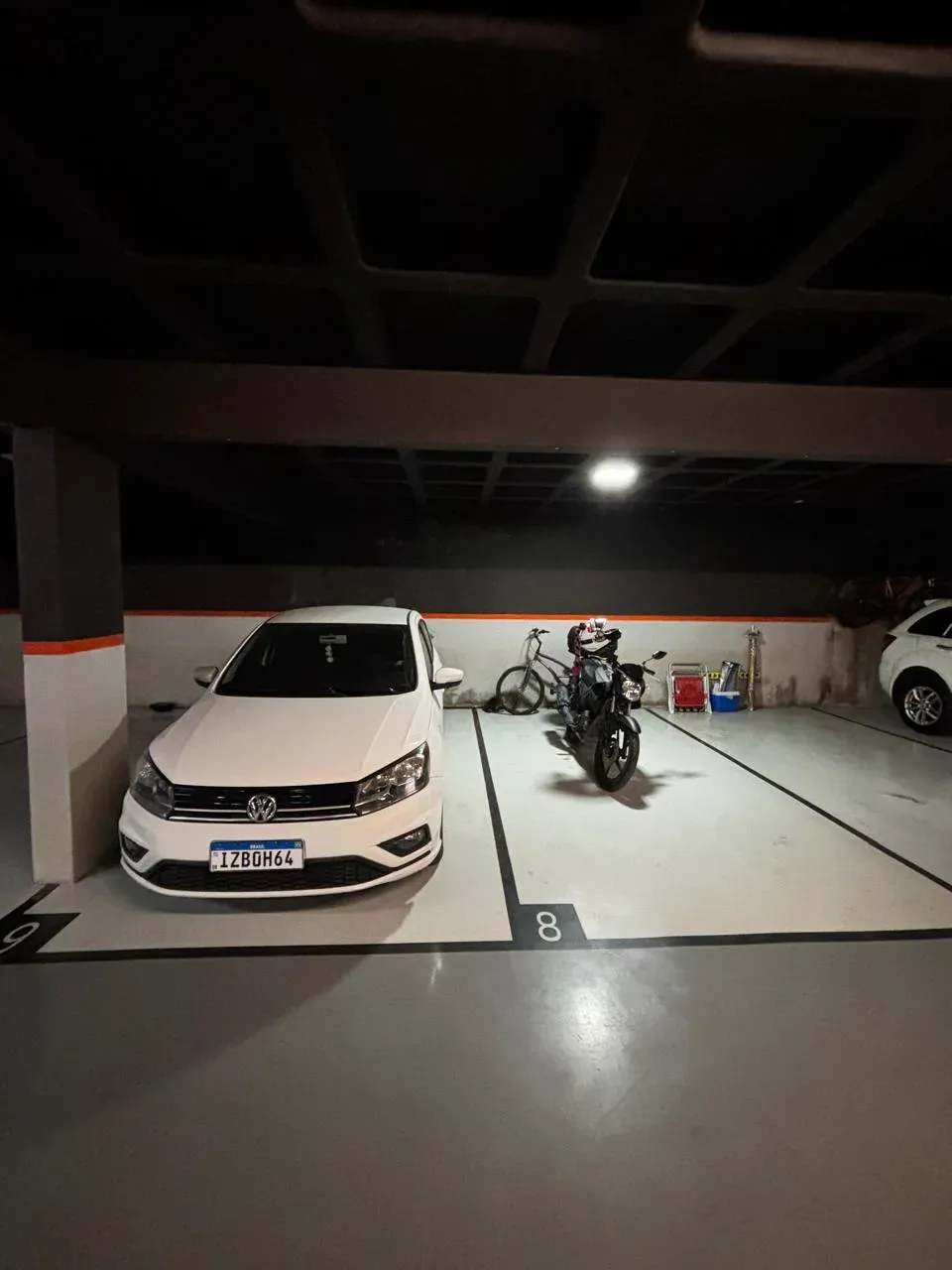 Apartamento com 3 dormitórios sendo 1 suíte e 2 vagas de garagem  no bairro Ressacada em Itajaí/SC