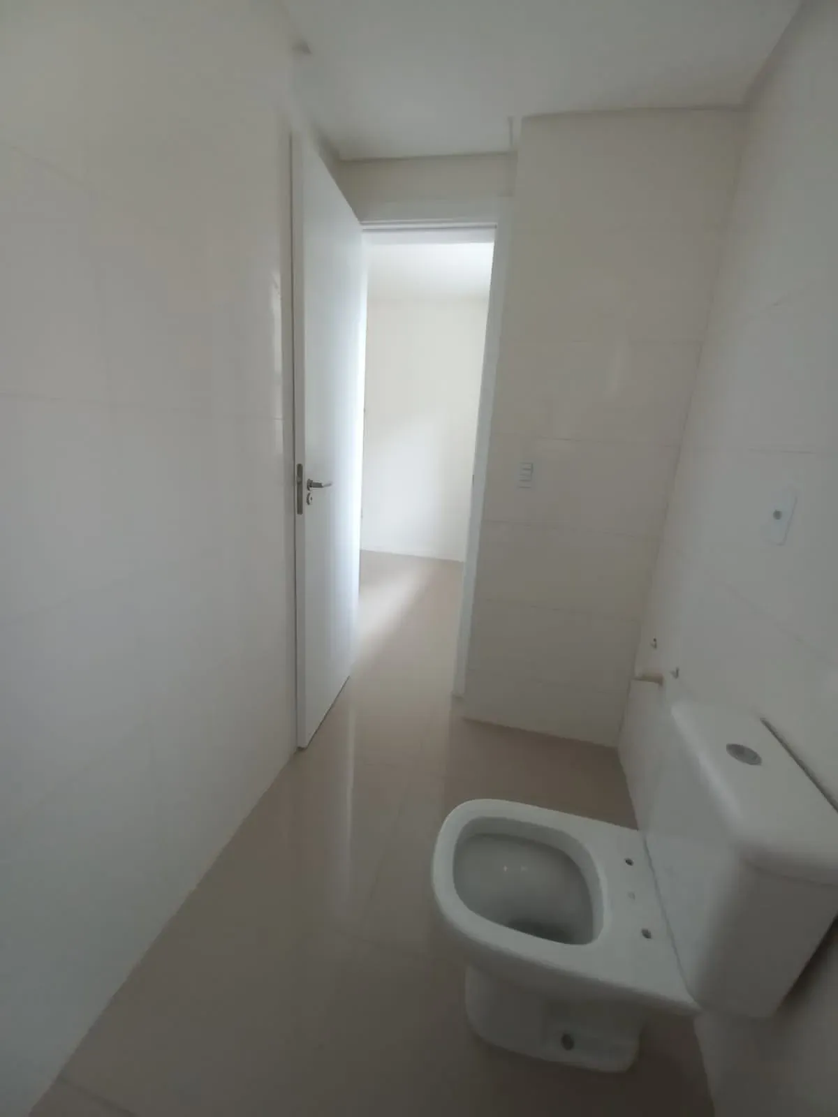 Apartamento pronto para morar 2 dormitórios sendo 1 suíte e 1 vaga em Itapema - SC