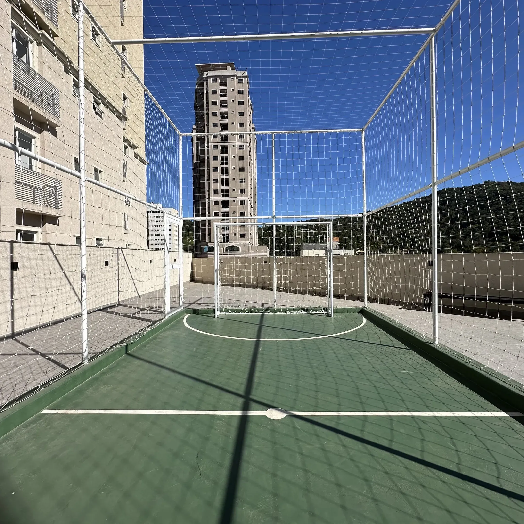 Apartamento pronto para morar 2 dormitórios sendo 1 suíte e 1 vaga em Itapema - SC