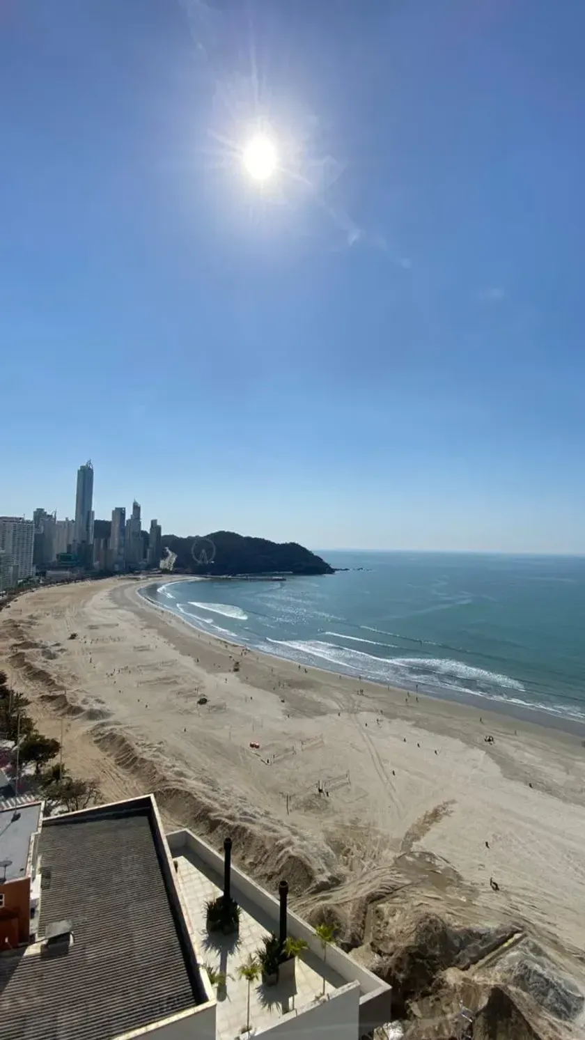 Apartamento no Centro em Balneário Camboriú — foto 4
